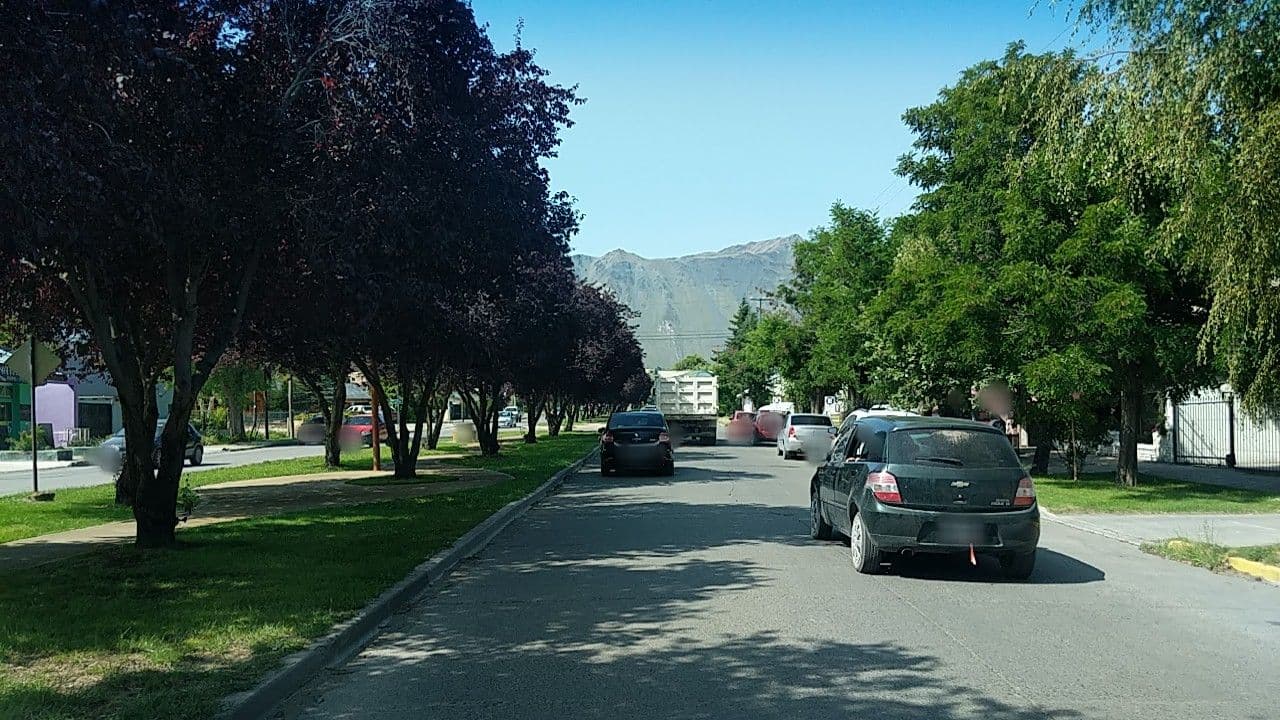 Street view near Las Marias Apart, Esquel