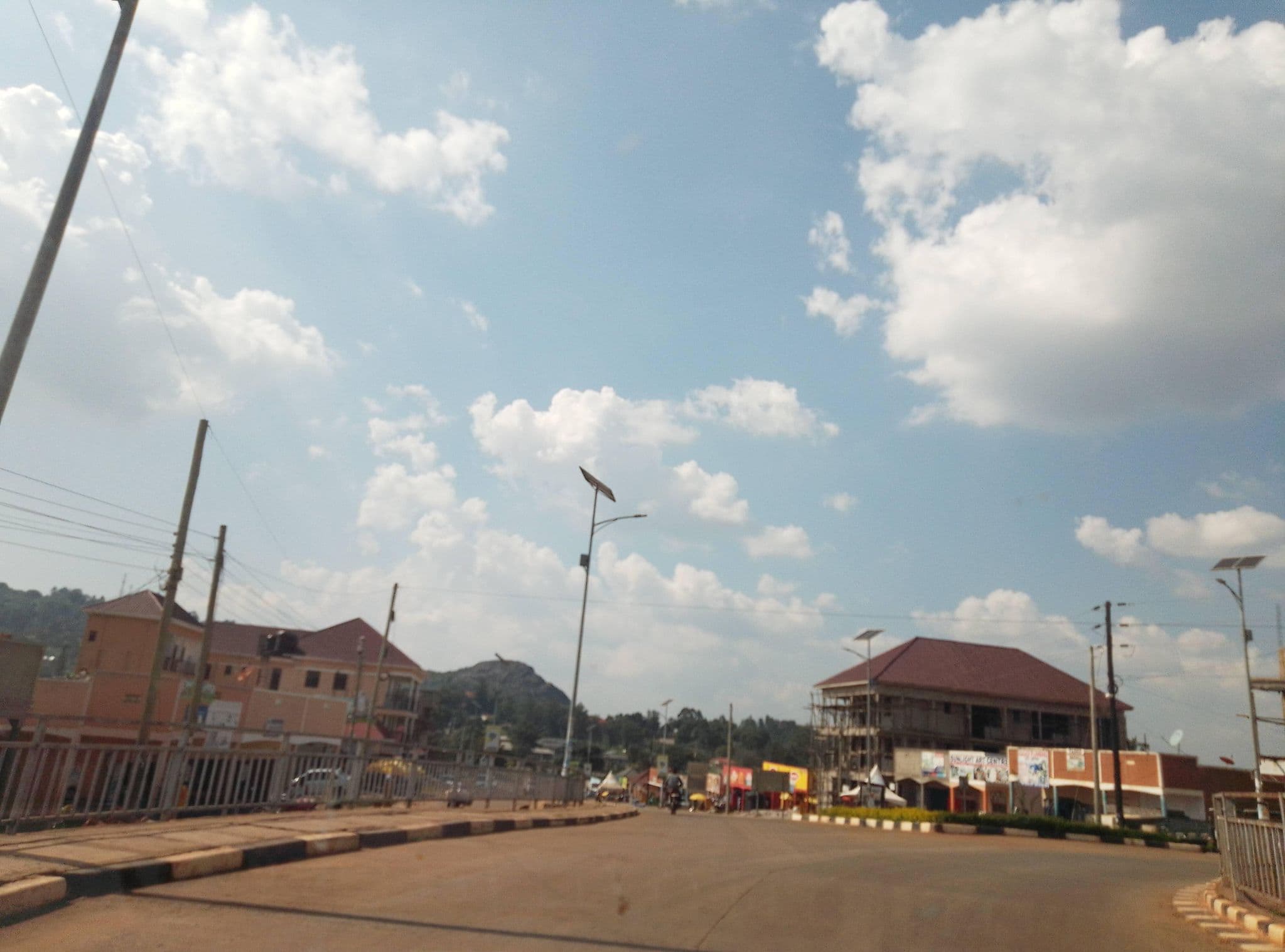 Street view near Centre View Hotel, Kagadi — © bagonzars (CC BY-SA · Mapillary)
