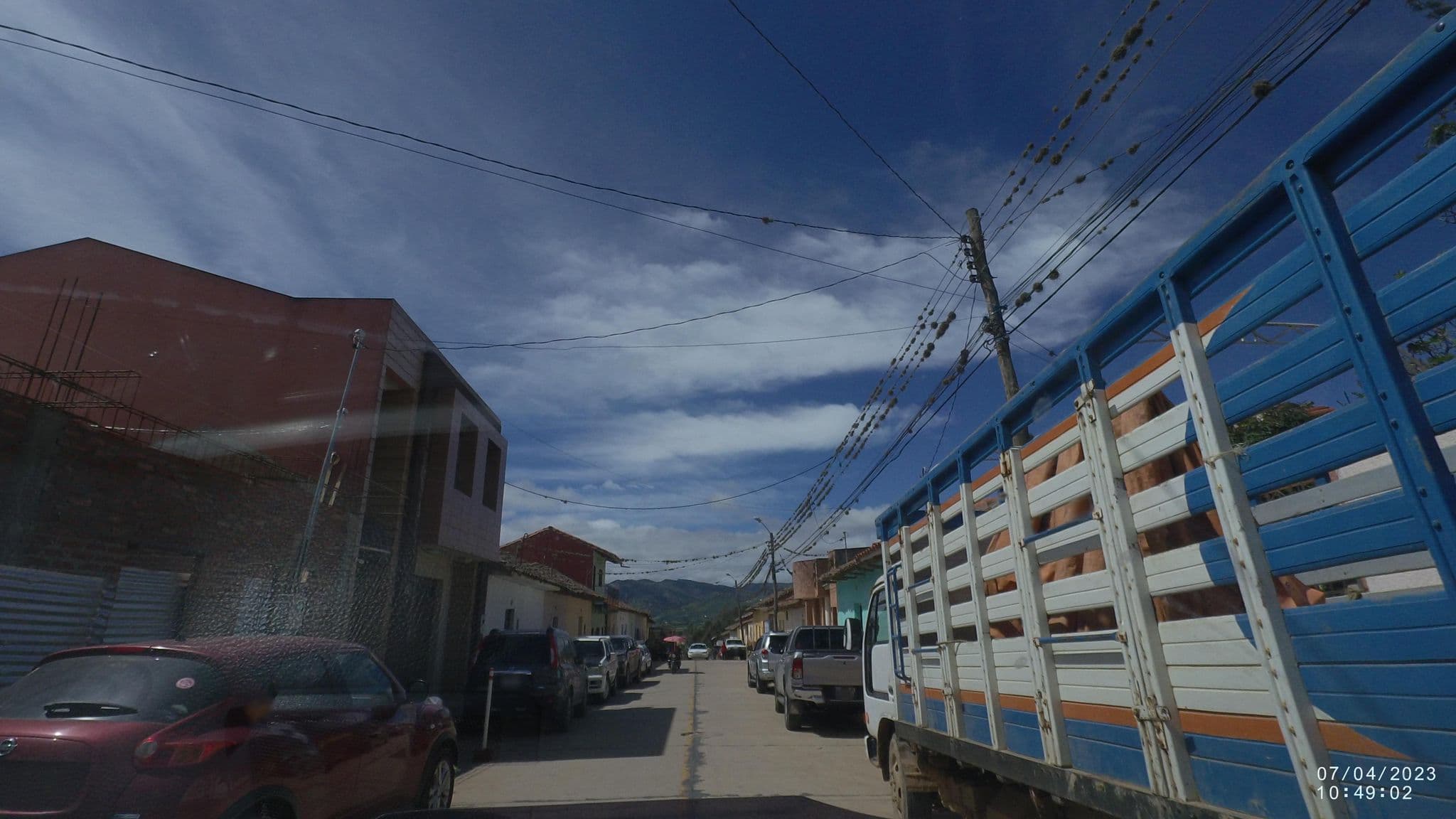 Street view near Hostal Etelvina, Vallegrande — © jjiglesias (CC BY-SA · Mapillary)