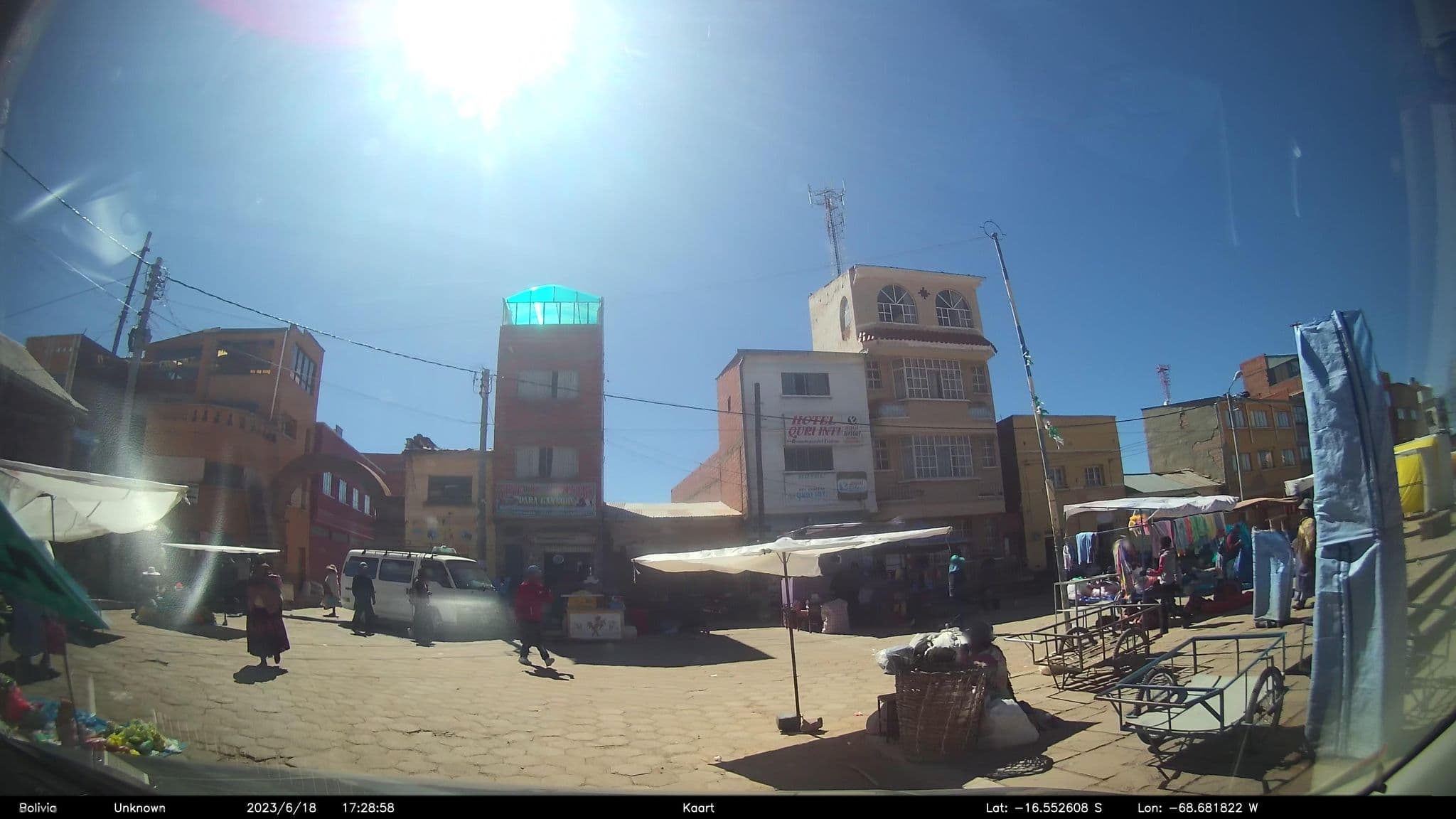 Street view near El Mochillero, Tiahuanaco — © kaart_2 (CC BY-SA · Mapillary)