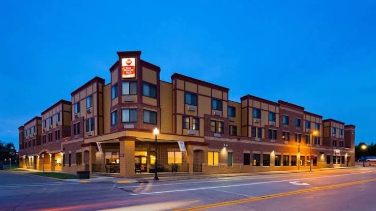 Radisson Hotel River Falls, Hotel in River Falls