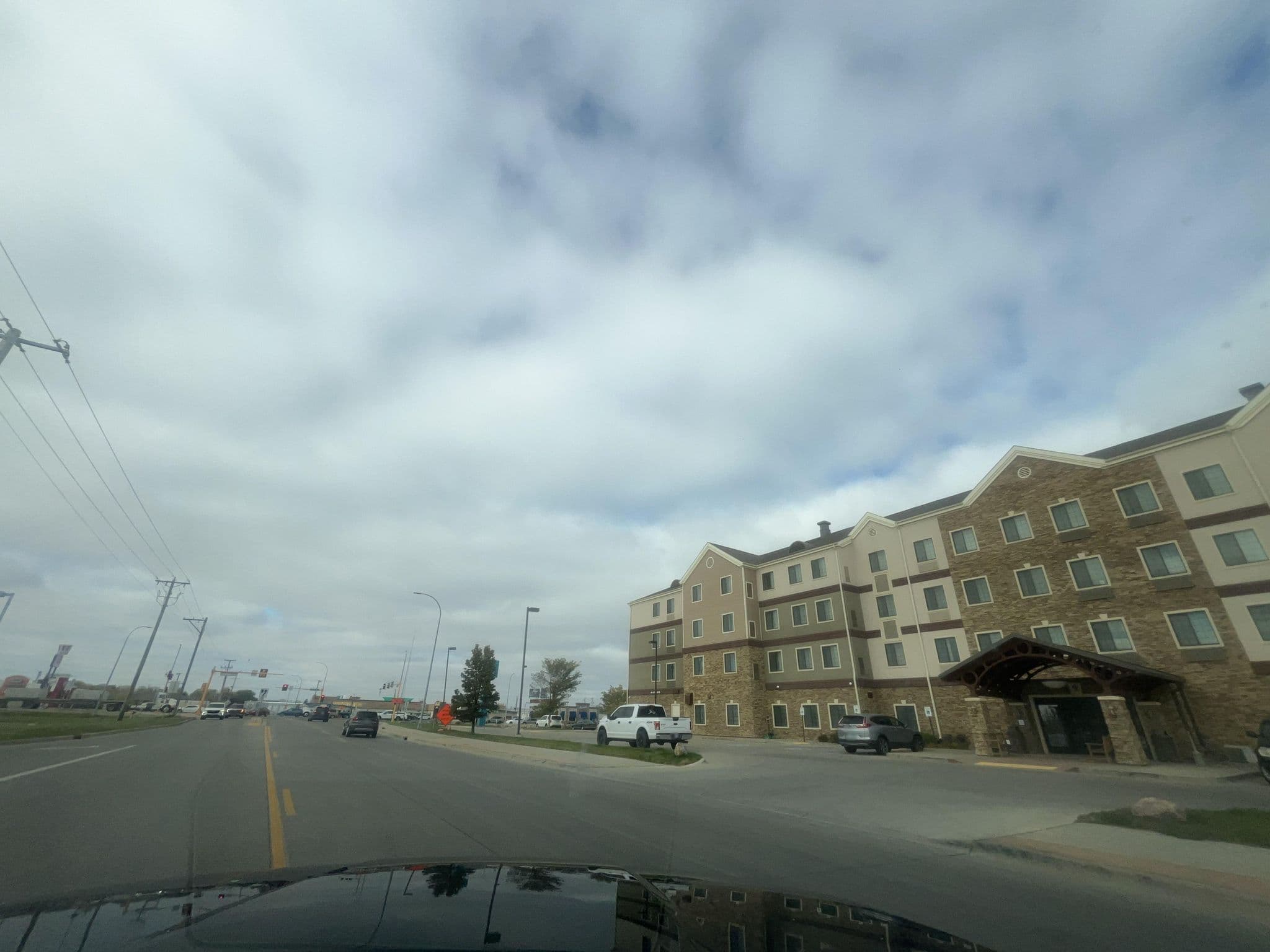Street view near Staybridge Suites, Minot — © blue389 (CC BY-SA · Mapillary)