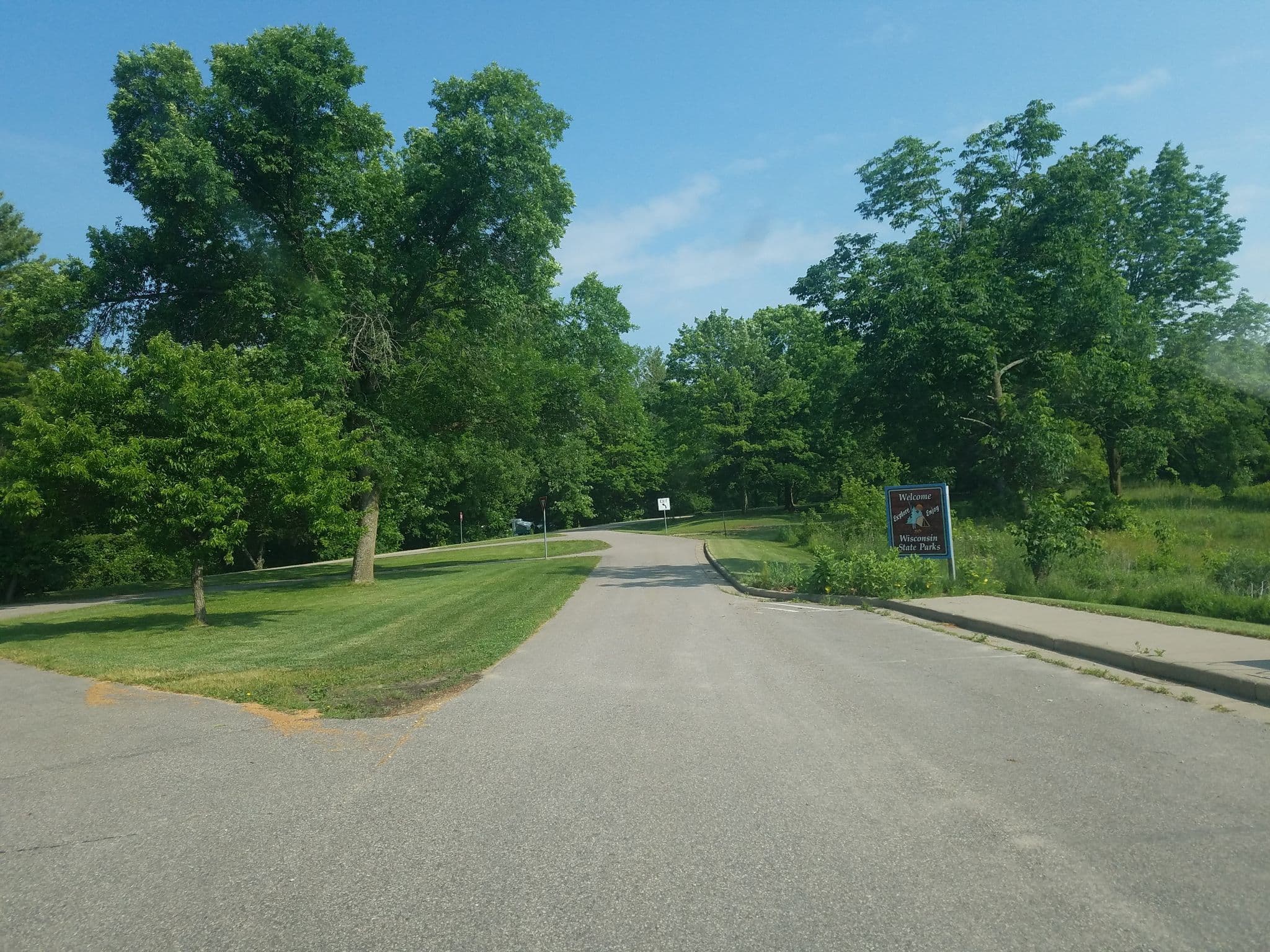 Street view near Wildcat Mountain State Park Campground, Cashton — © jbthemilker (CC BY-SA · Mapillary)