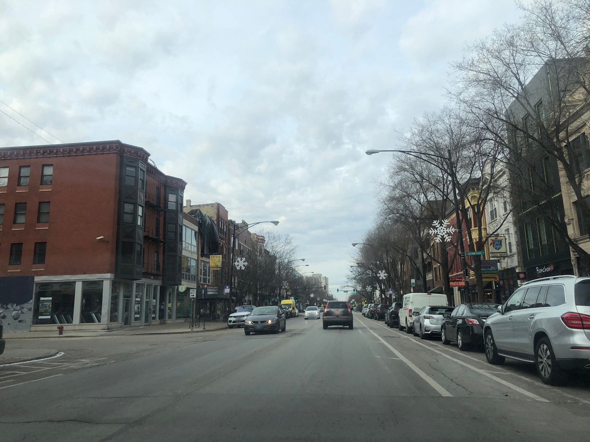 Street view near Holiday Jones, West Town — © glendachagas (CC BY-SA · Mapillary)
