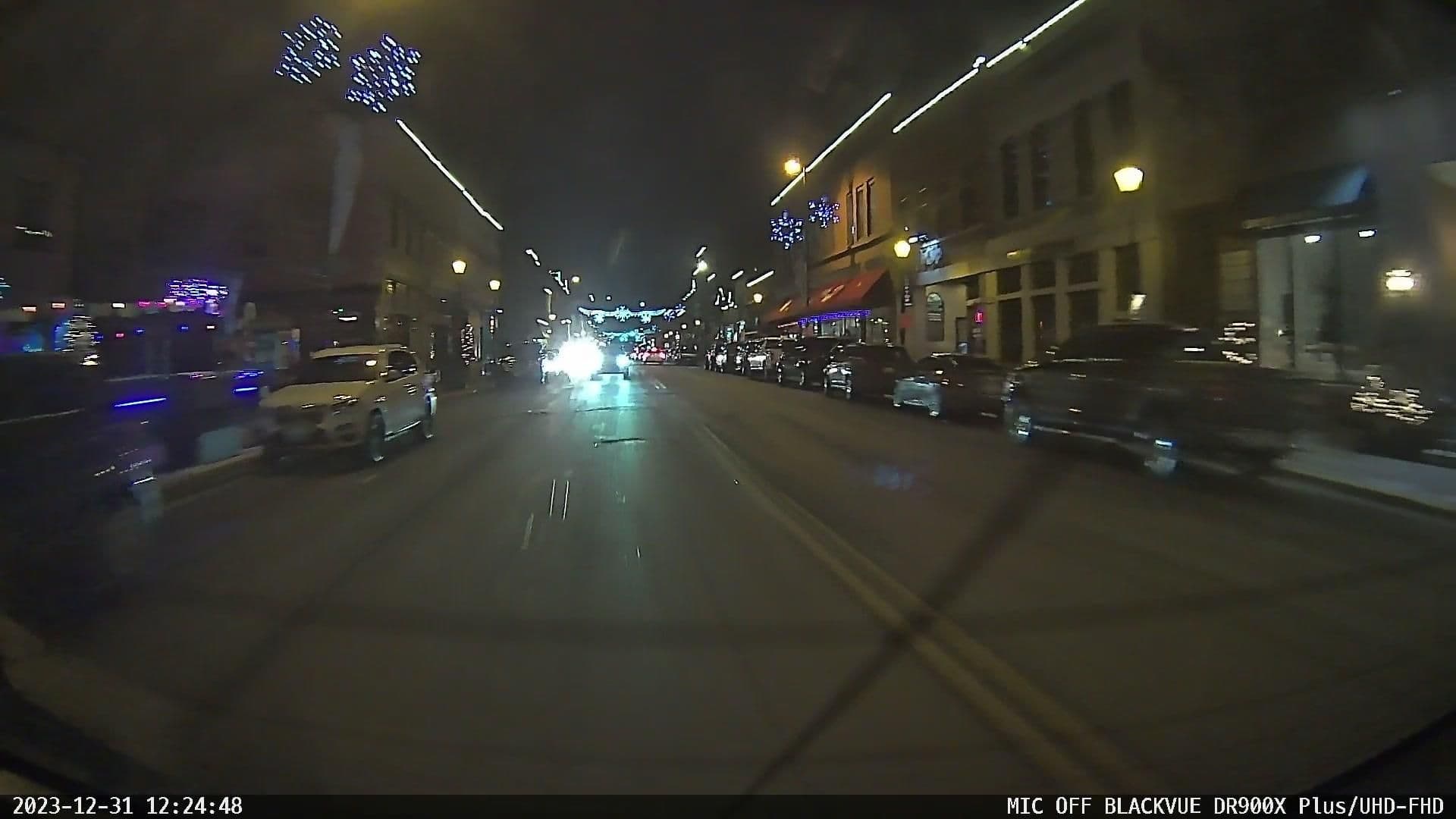 Street view near Lora Hotel, Oak Park Heights — © allen (CC BY-SA · Mapillary)
