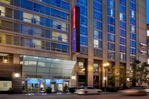 Residence Inn Chicago Downtown/River North, Hotel in Chicago Loop