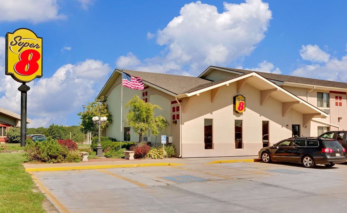 Super 8 by Wyndham Keokuk, Motel in Keokuk