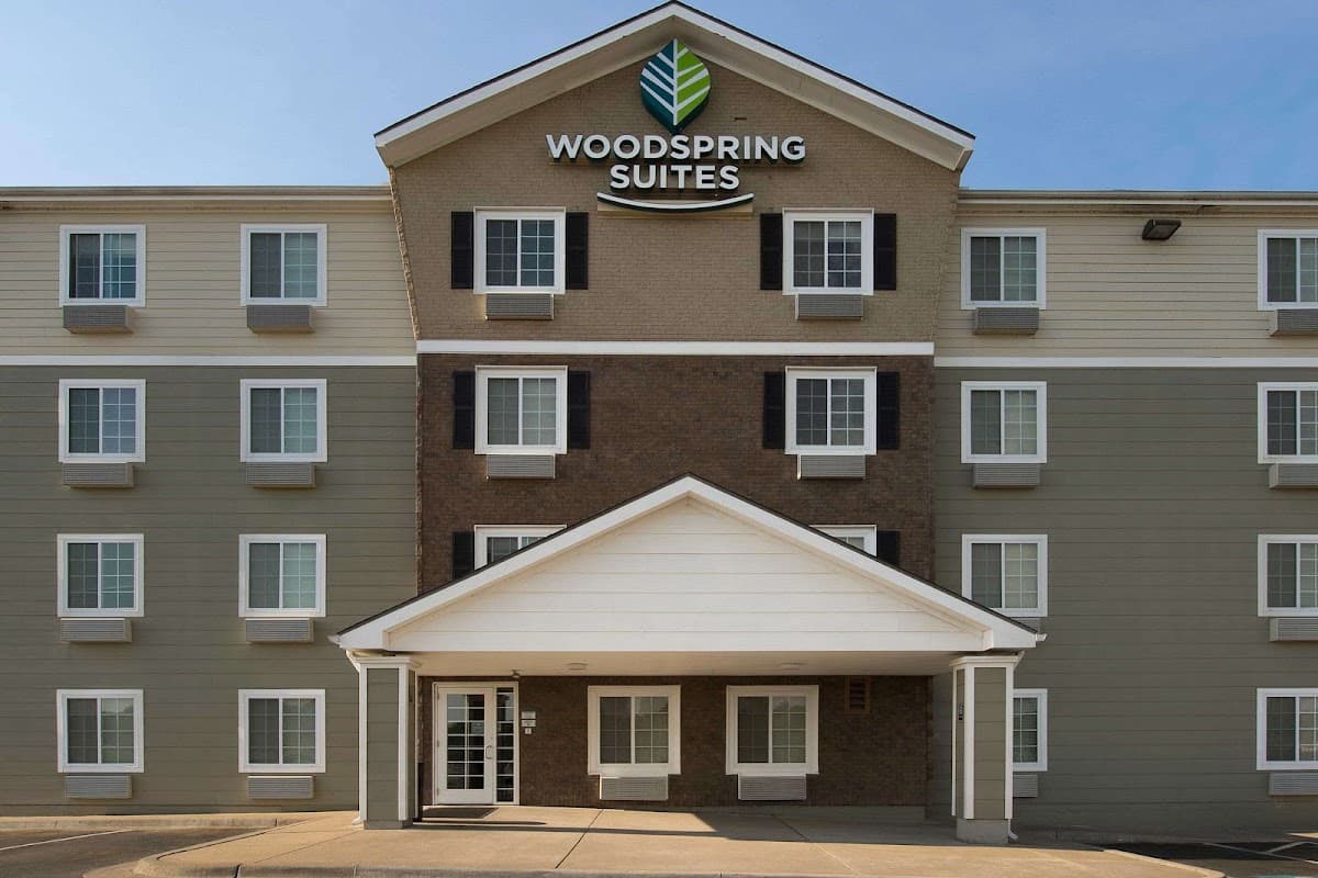 WoodSpring Suites Kansas City Mission, Hotel in Merriam