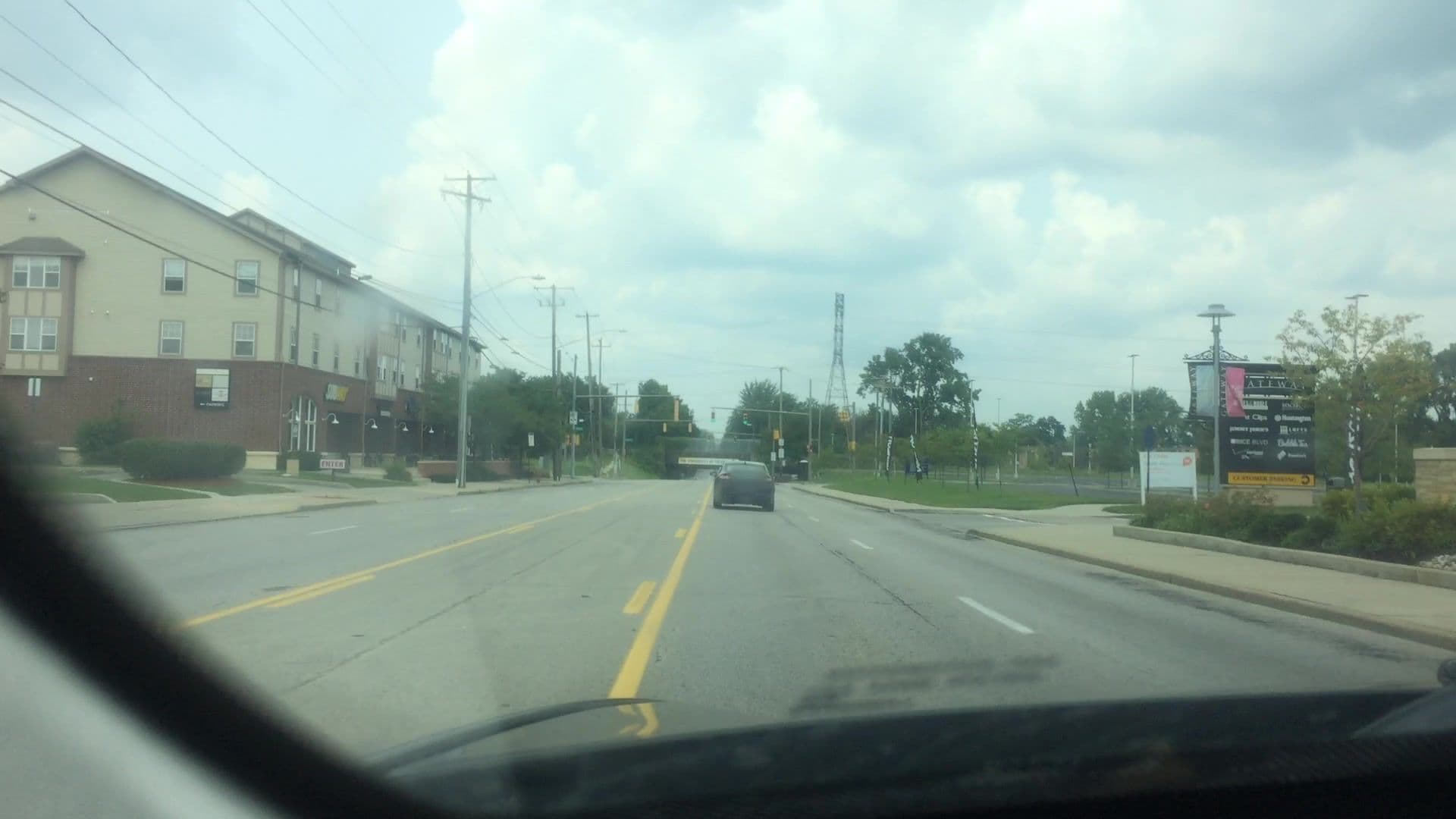 Street view near The Lofts at Gateway, Ottawa Hills — © lvl5 (CC BY-SA · Mapillary)