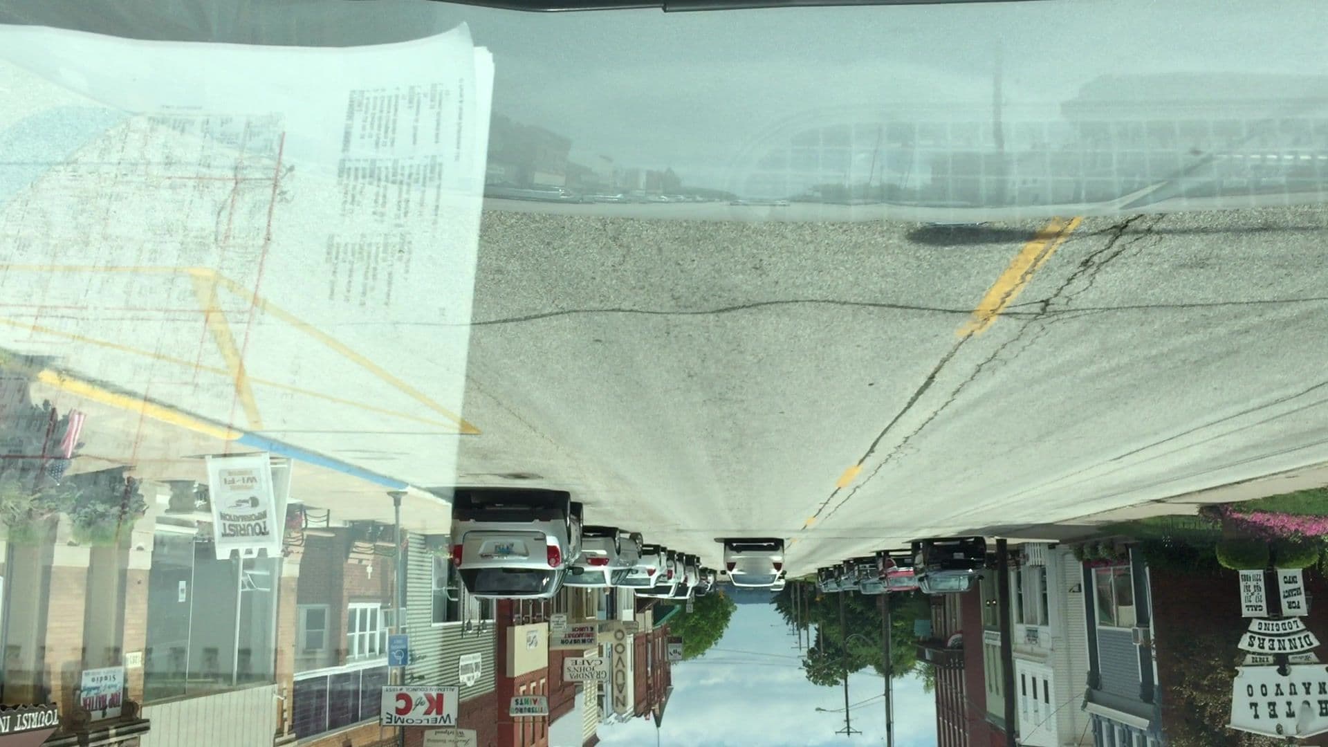 Street view near Nauvoo Hotel, Nauvoo — © lvl5 (CC BY-SA · Mapillary)