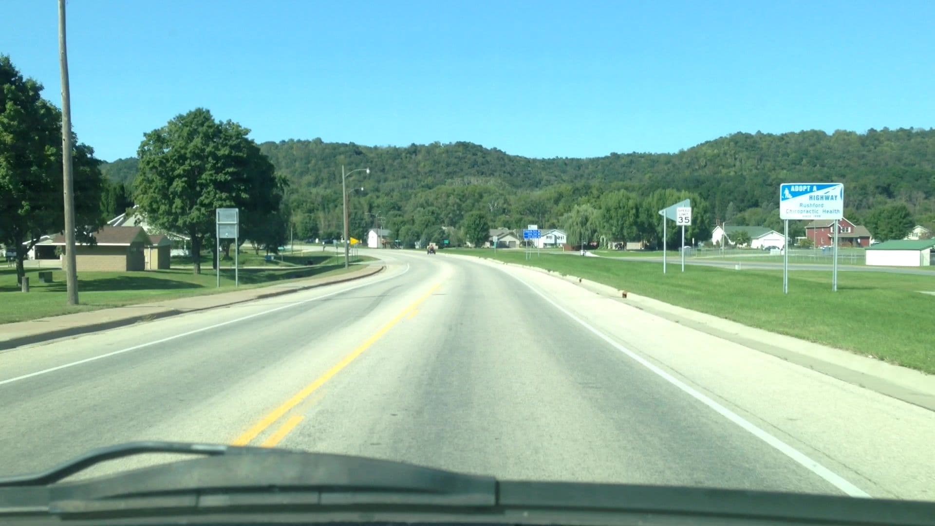 Street view near North End City Park, Rushford — © lvl5 (CC BY-SA · Mapillary)