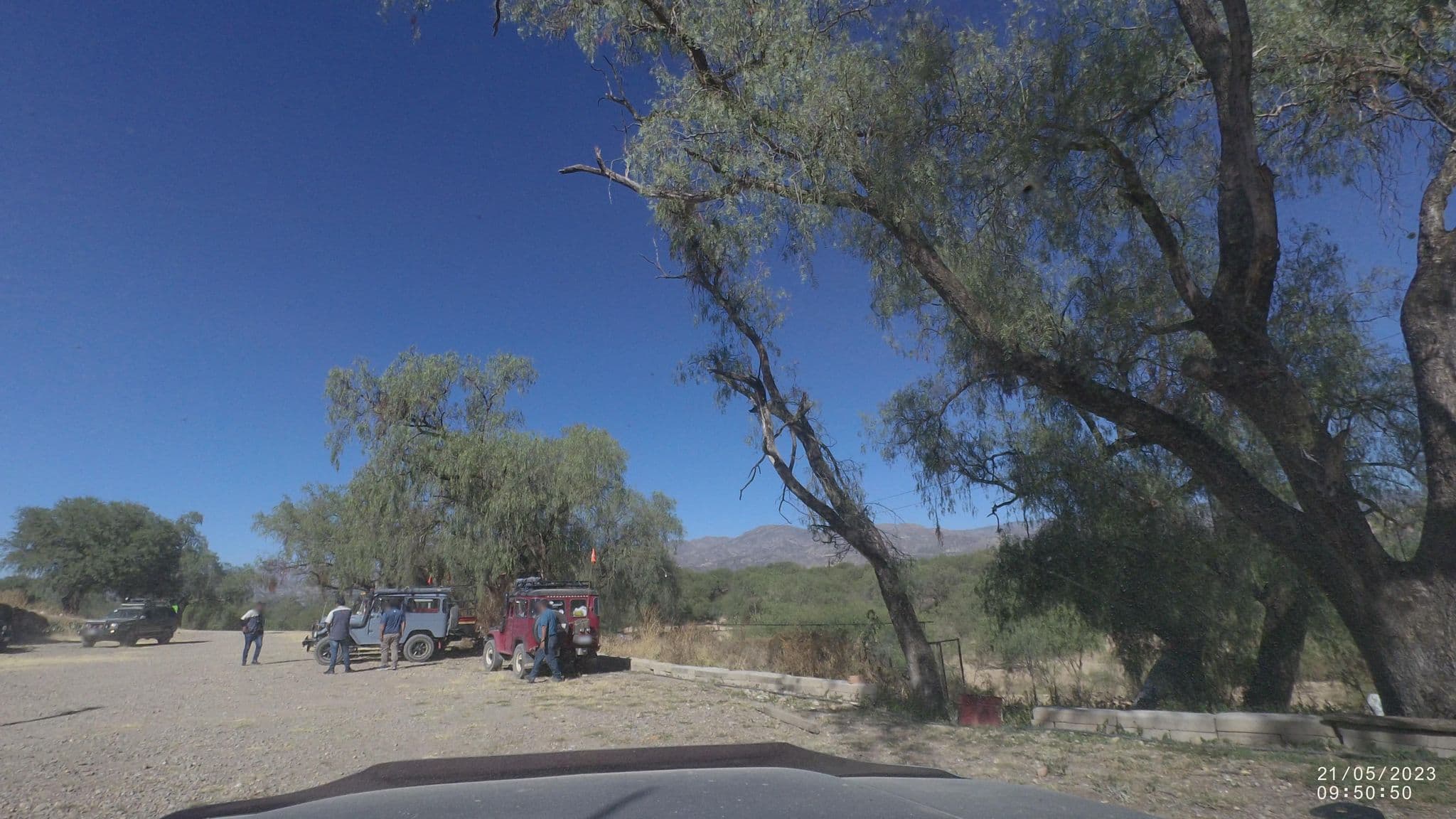 Street view near Hacienda Londo, Santiváñez — © jjiglesias (CC BY-SA · Mapillary)