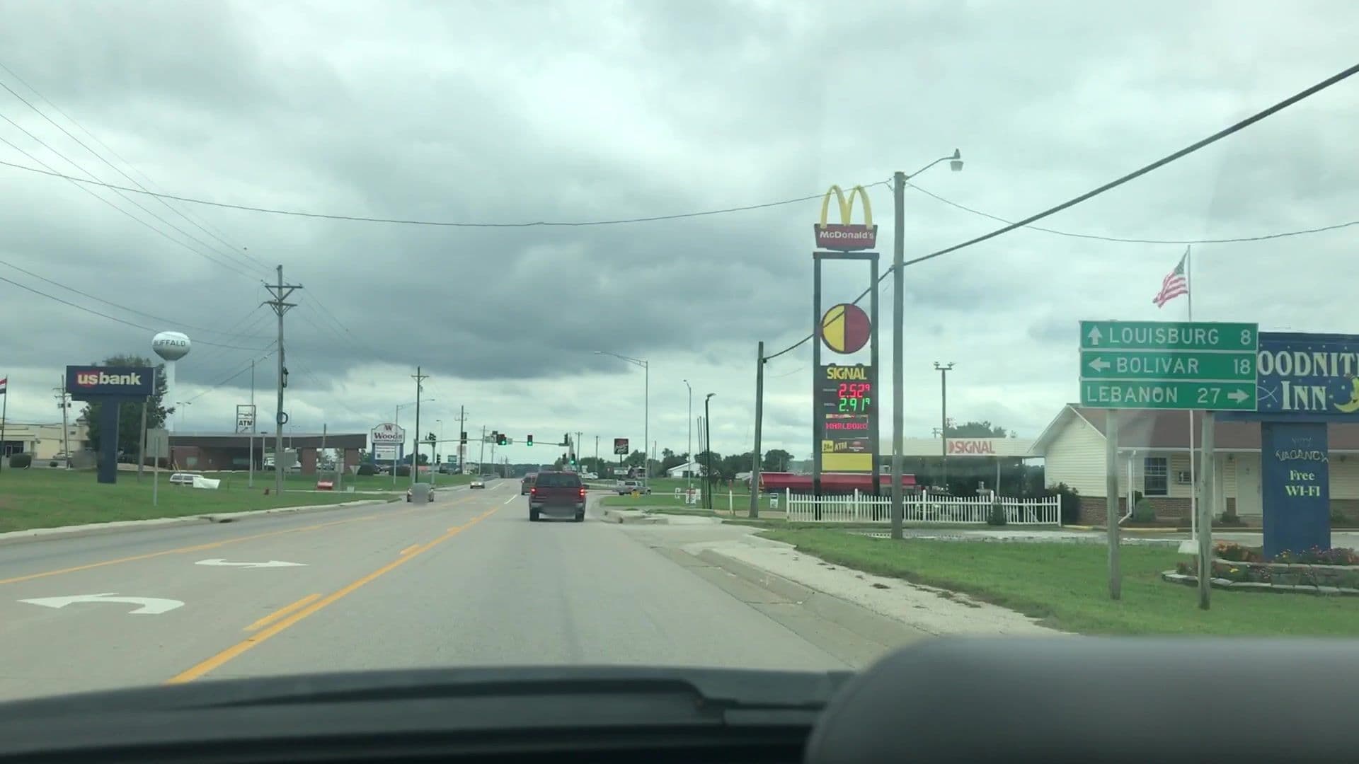 Street view near Goodnight Inn, Bolivar — © lvl5 (CC BY-SA · Mapillary)