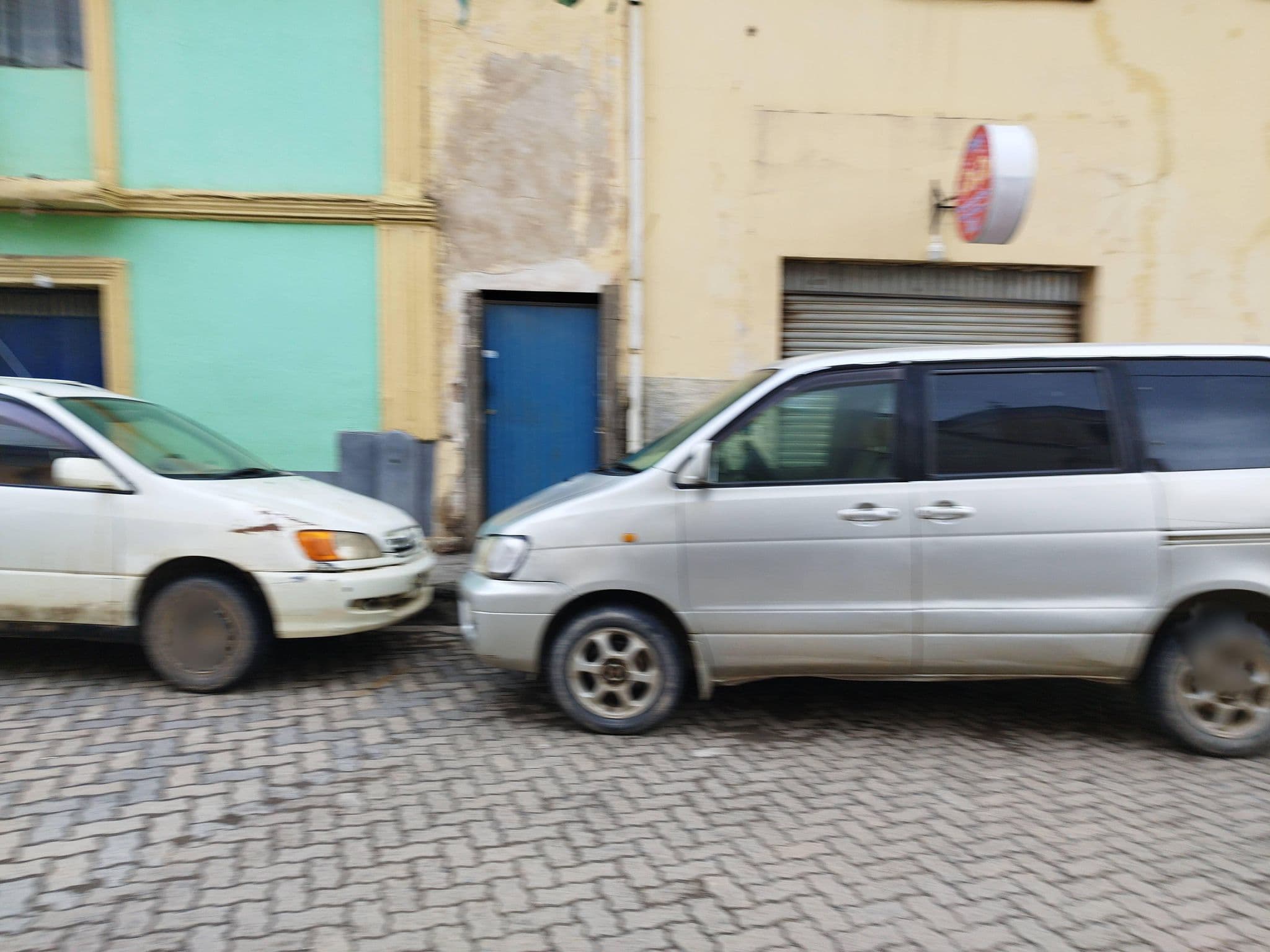 Street view near Hostal Coripata, Coripata — © rodolfovar (CC BY-SA · Mapillary)