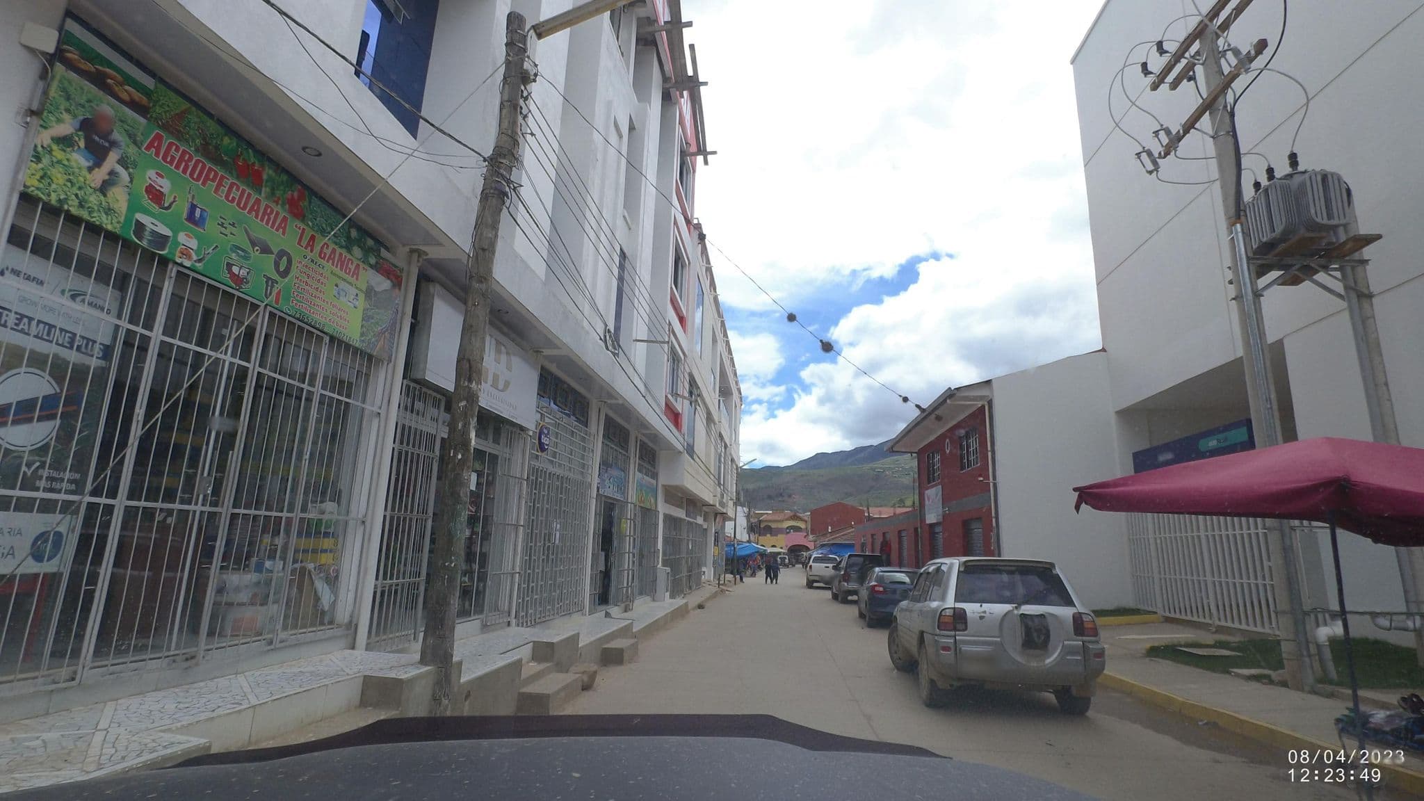 Street view near Hotel Cochabamba, Comarapa — © jjiglesias (CC BY-SA · Mapillary)
