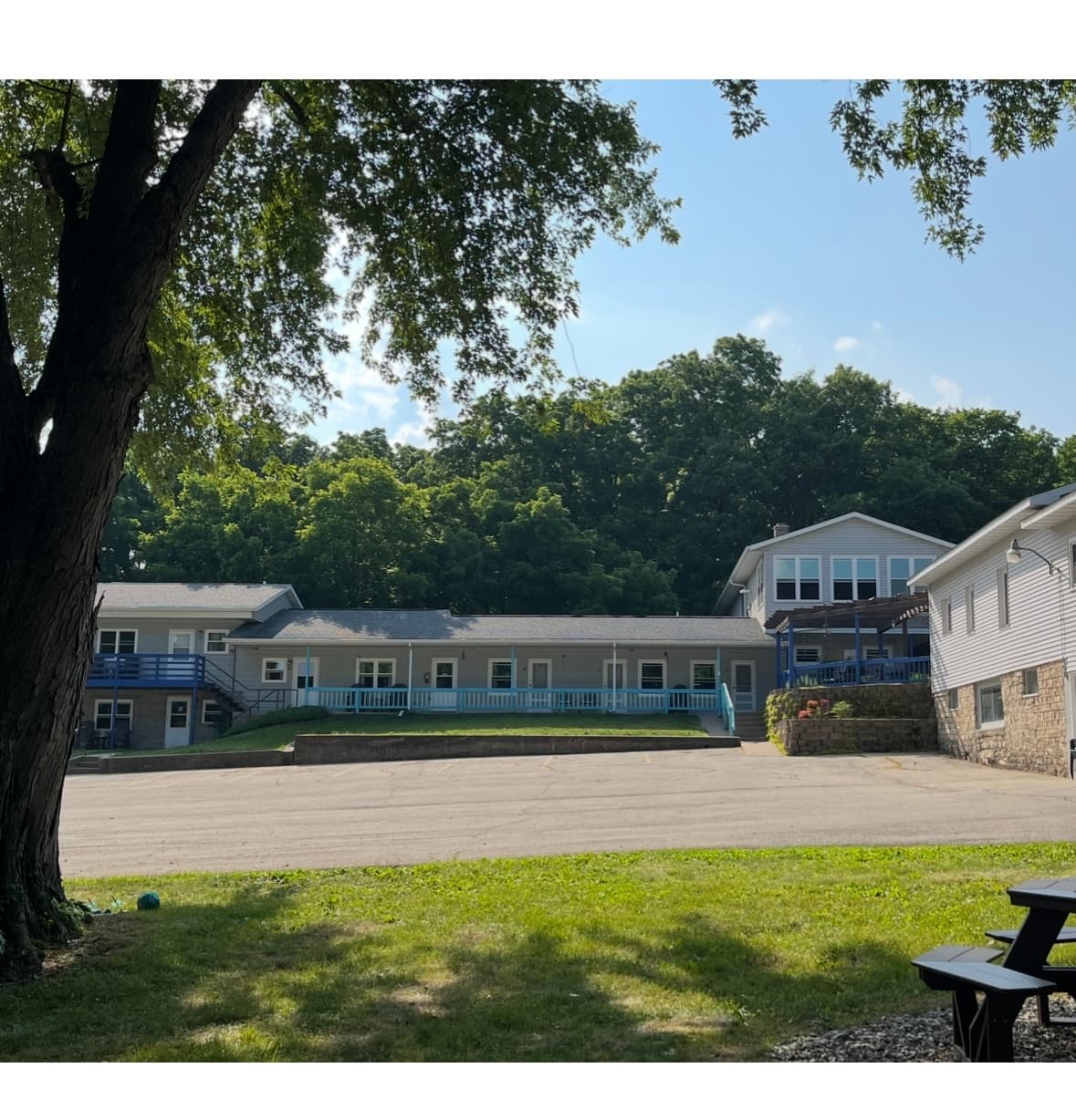 Little Bluff Inn, Hotel in Trempealeau
