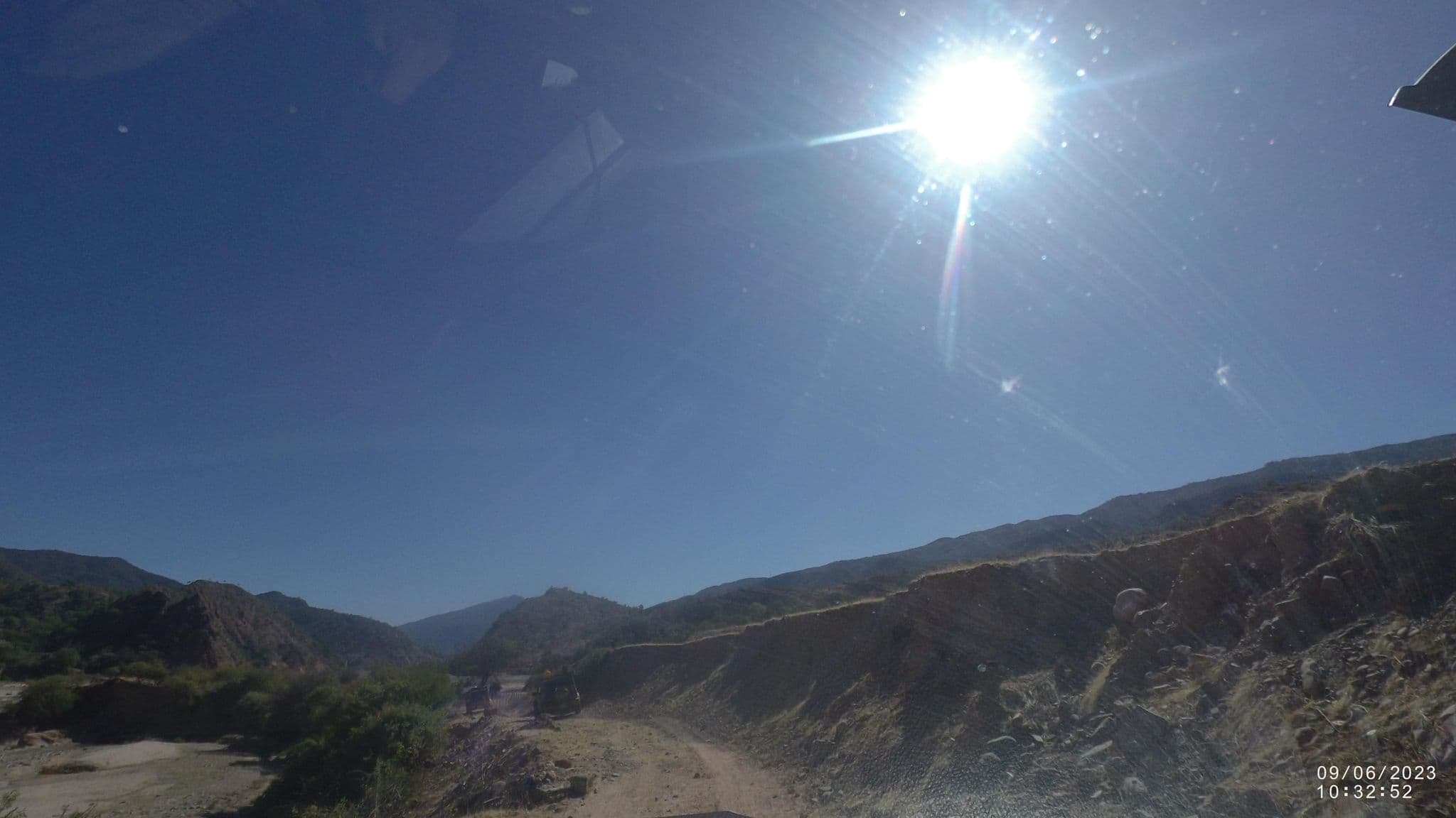 Street view near Entrada Camping 2 4x6, Sucre — © jjiglesias (CC BY-SA · Mapillary)