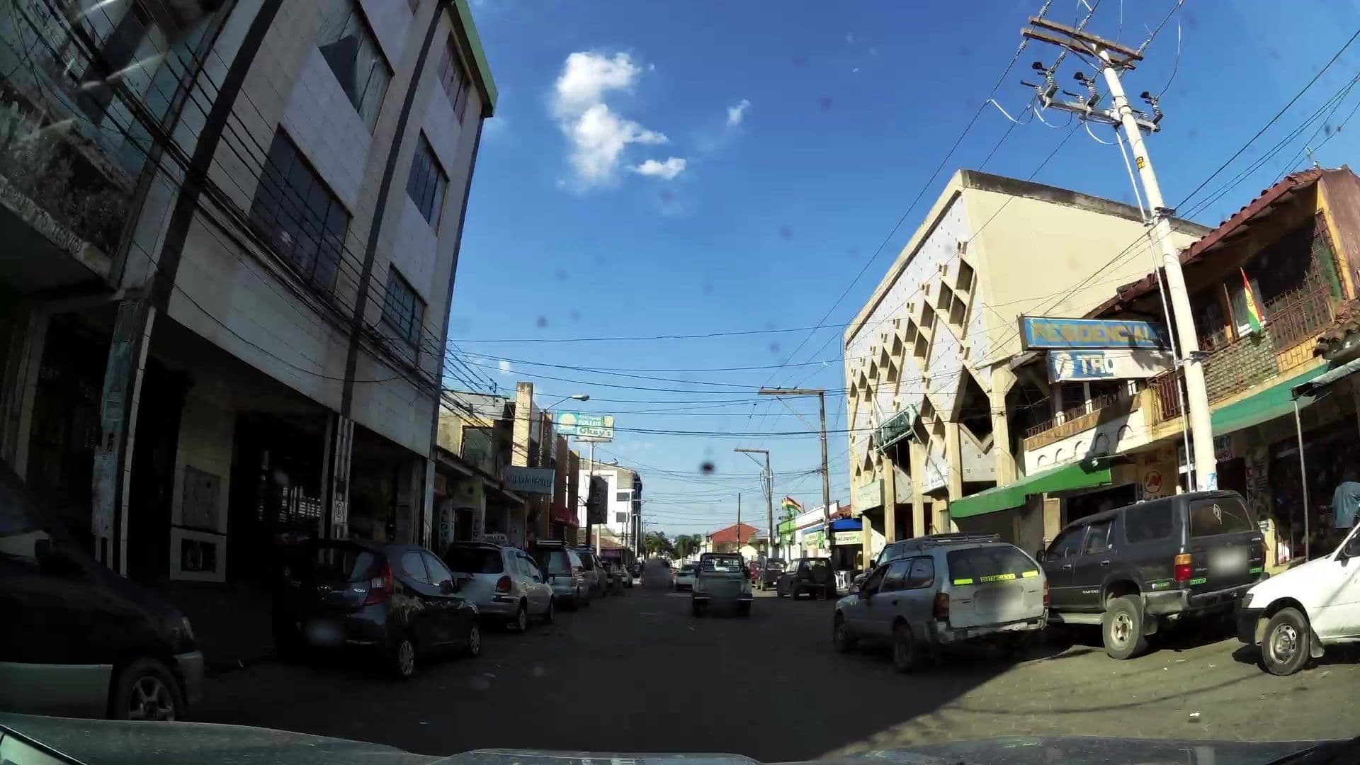 Street view near Residencial Tropical, Santa Cruz de la Sierra — © kaartcam (CC BY-SA · Mapillary)
