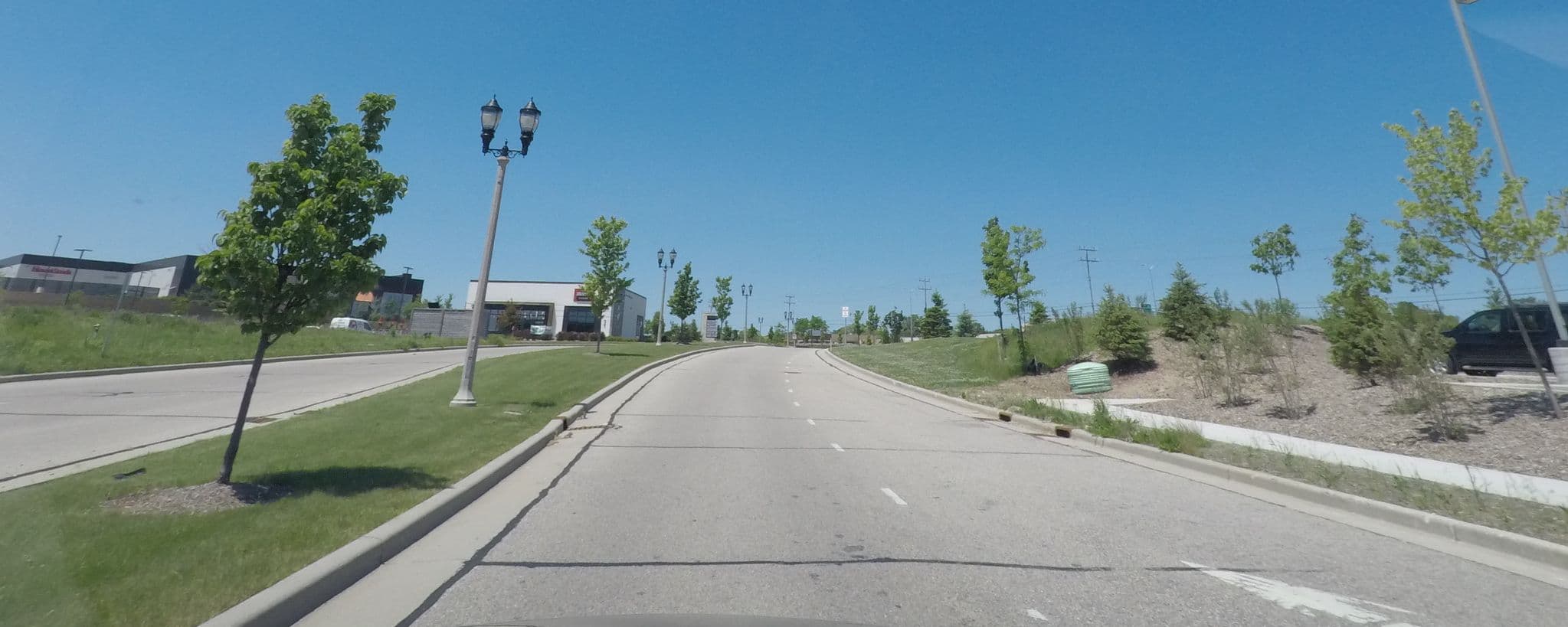 Street view near SpringHill Suites, Menomonee Falls — © fta (CC BY-SA · Mapillary)