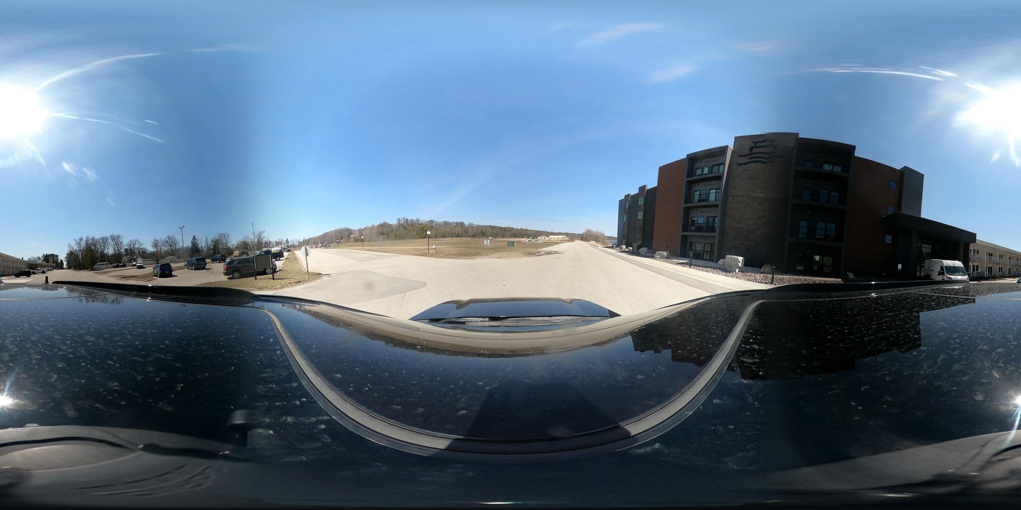 Street view near Terrace Bay Hotel, Escanaba — © tonypd (CC BY-SA · Mapillary)