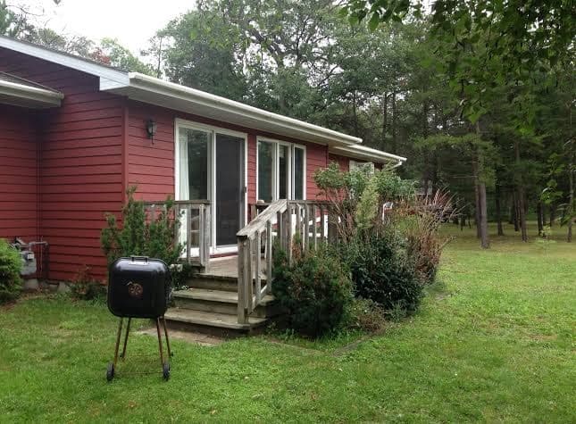 Woodland Motor Lodge, Motel in Grayling