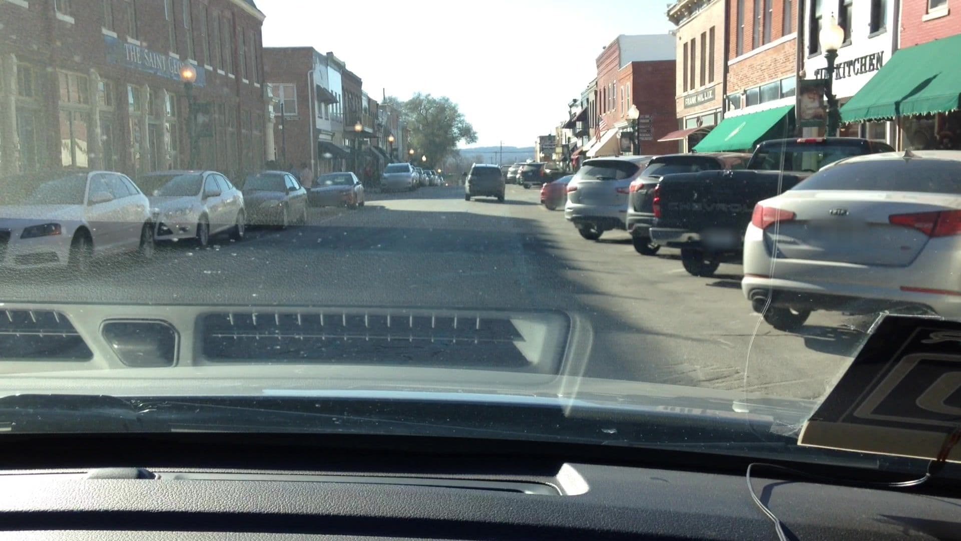 Street view near Wild Equine Bed and Breakfast, Platte City — © lvl5 (CC BY-SA · Mapillary)