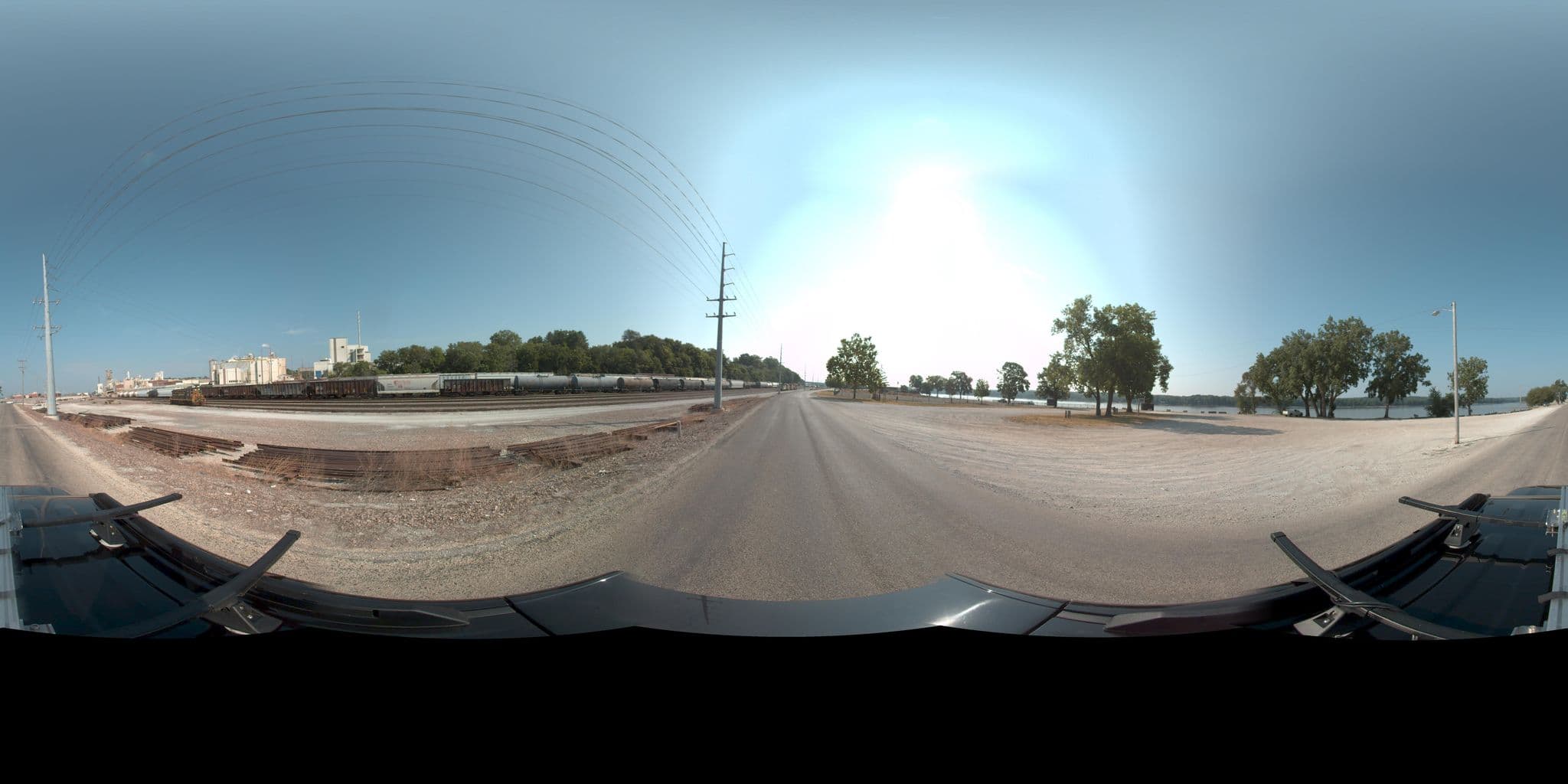 Street view near Hubinger Landing, Keokuk — © rking (CC BY-SA · Mapillary)