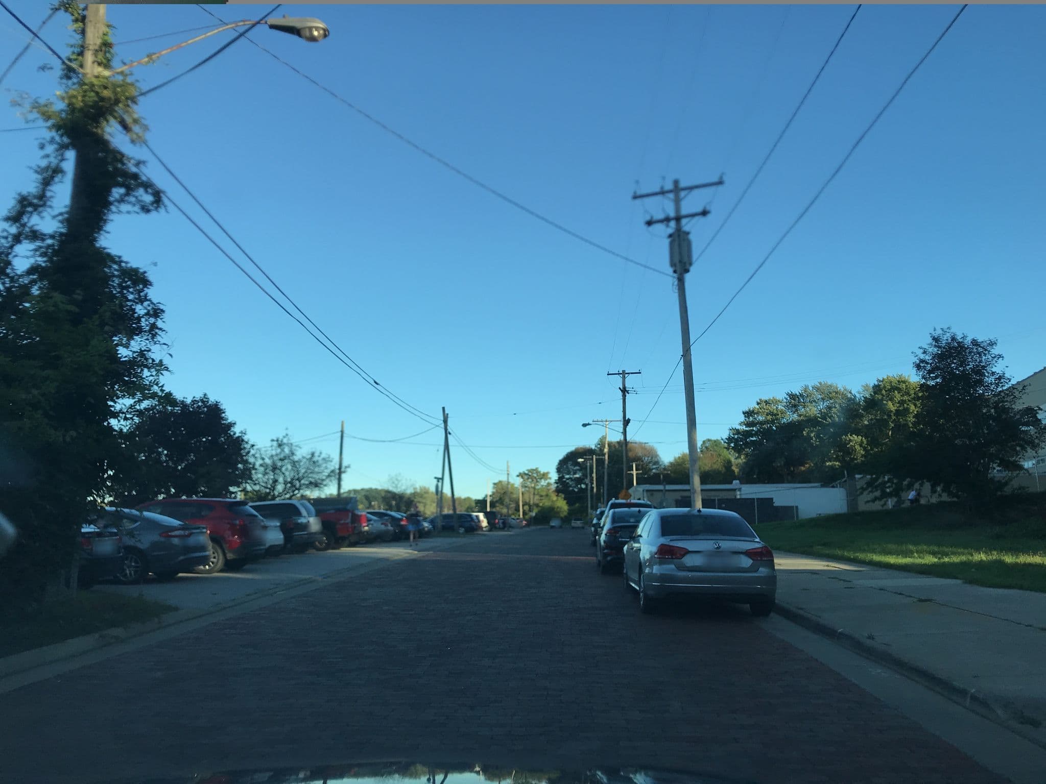 Street view near Riverbend Hotel & Suites, Ashtabula — © mdroads (CC BY-SA · Mapillary)