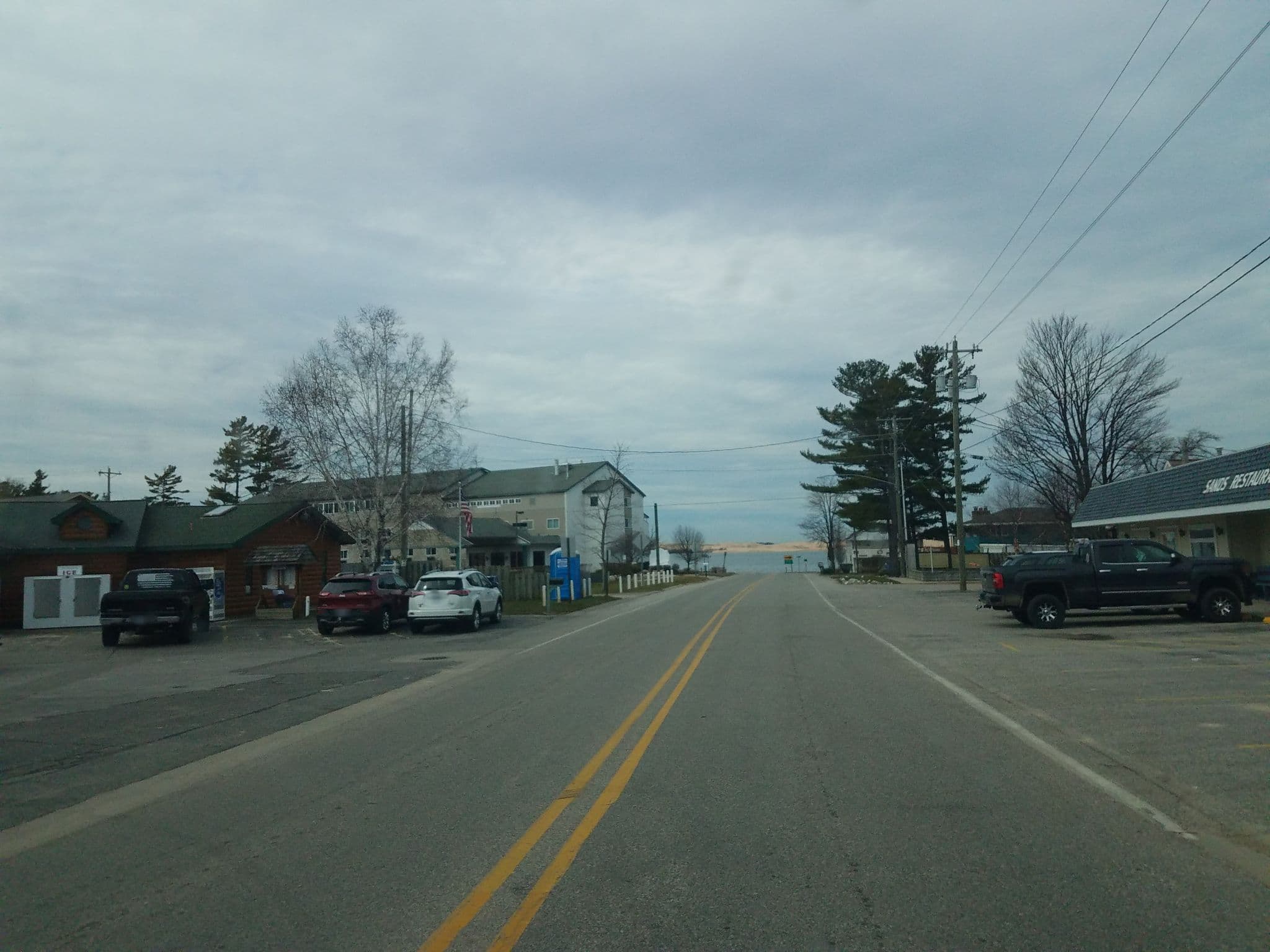 Street view near Silver Sands Main Office, Hart — © jbthemilker (CC BY-SA · Mapillary)