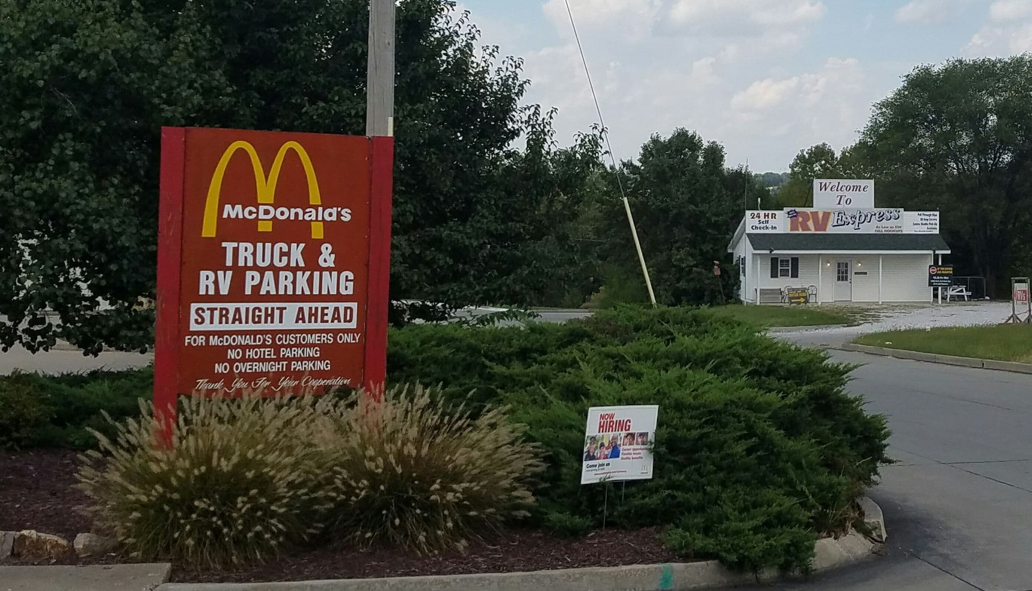 Street view near RV Express, Boonville — © jbthemilker (CC BY-SA · Mapillary)