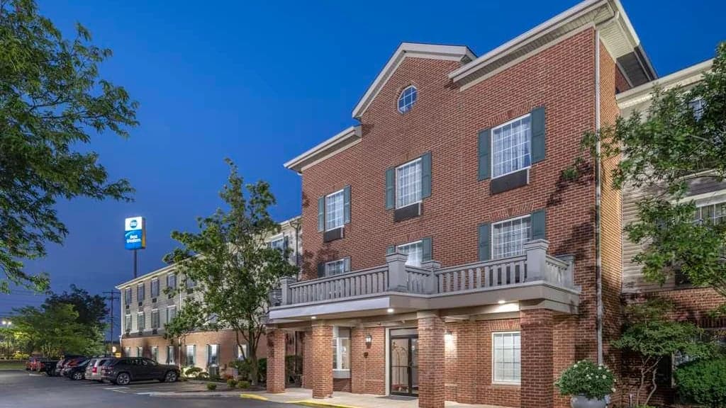 Best Western, Hotel in Sixteen Mile Stand