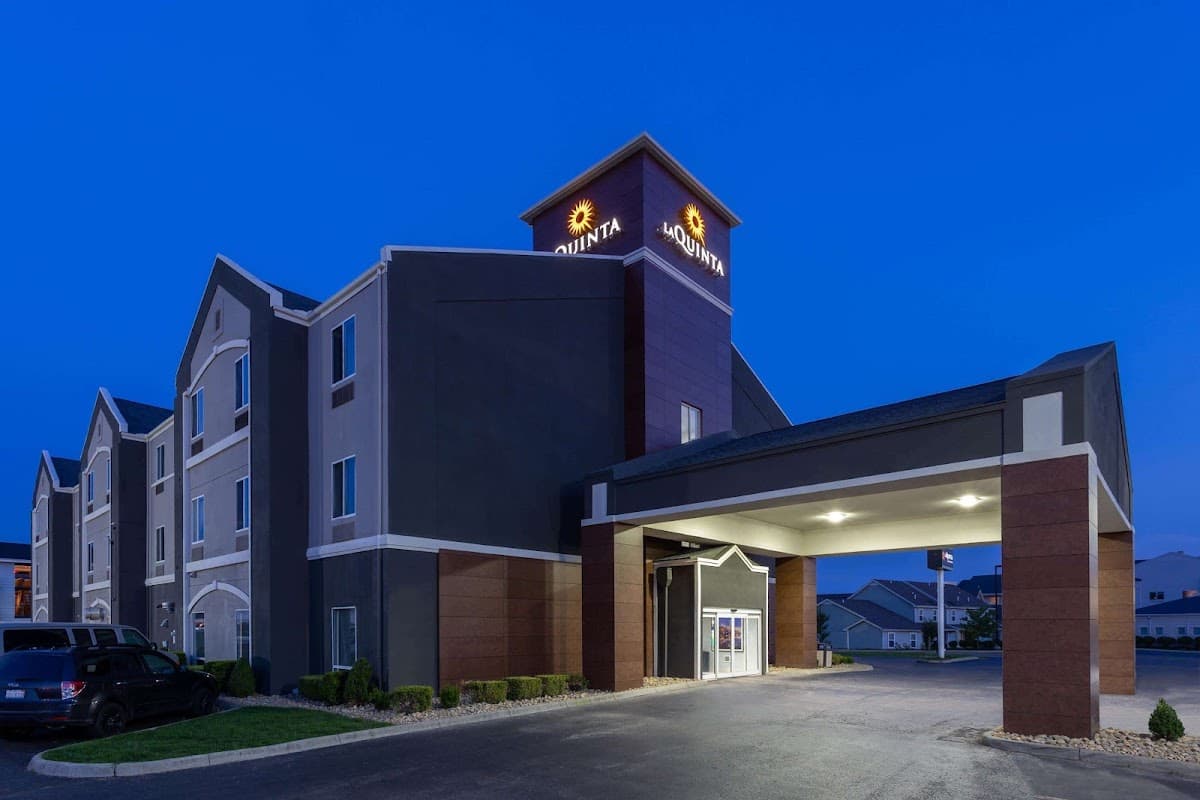 La Quinta Inn & Suites Columbus West Hilliard, Hotel in Lincoln Village