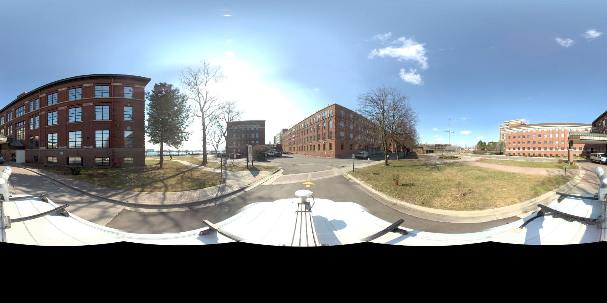 Street view near Roberts Riverwalk Hotel, Detroit — © codgis (CC BY-SA · Mapillary)