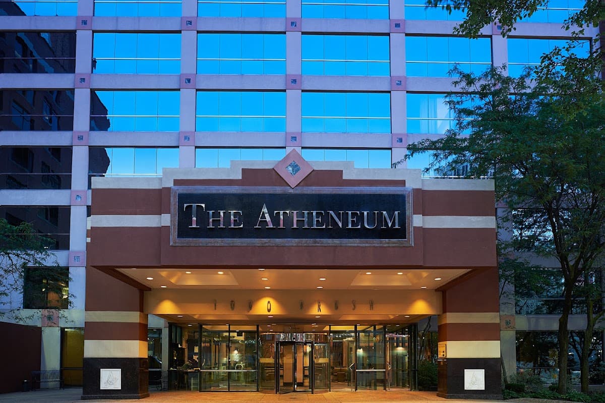 Atheneum Suite Hotel, Hotel in Detroit