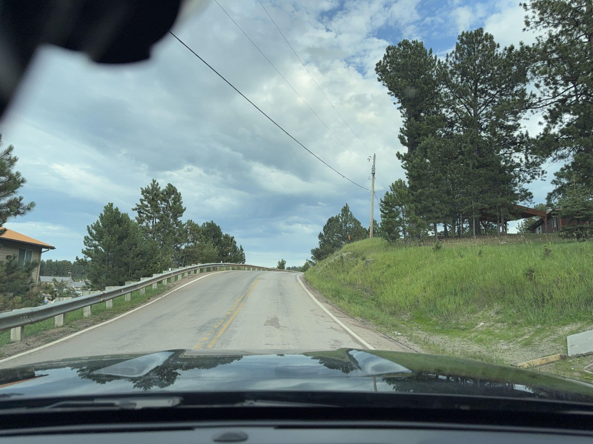 Street view near Holiday Inn Express, Custer — © whitecotton (CC BY-SA · Mapillary)