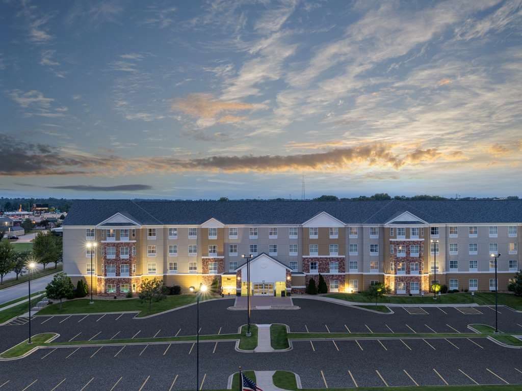 Homewood Suites by Hilton Cedar Rapids North, Hotel in Hiawatha