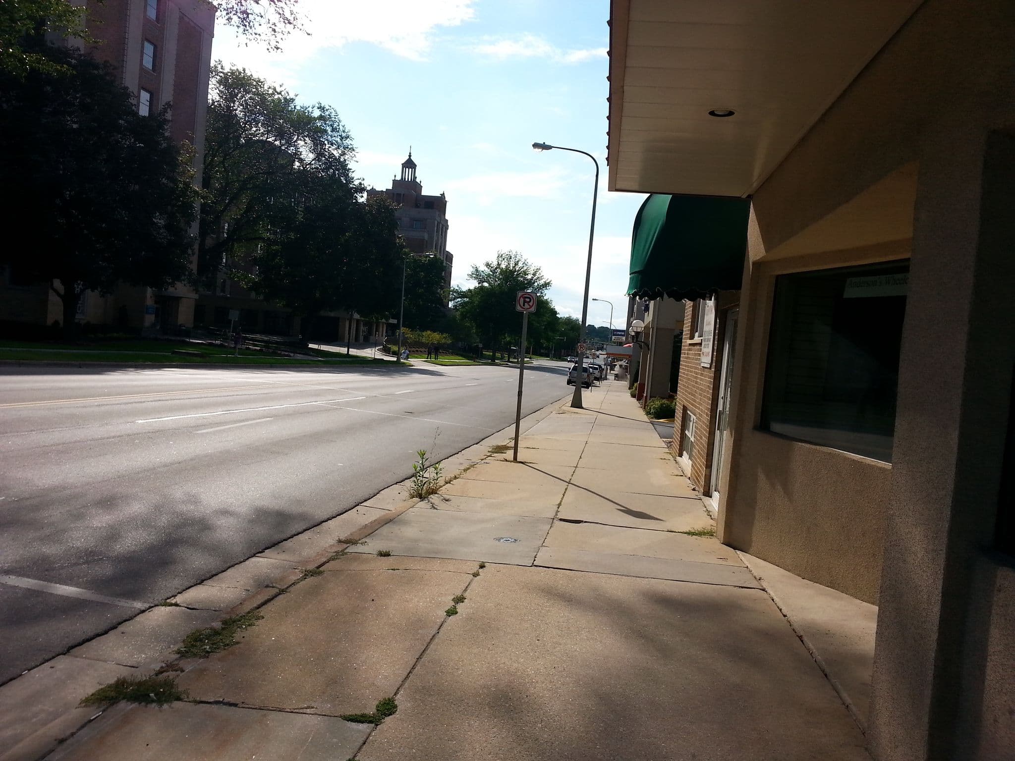 Street view near Maria's Motel, Byron — © allen (CC BY-SA · Mapillary)