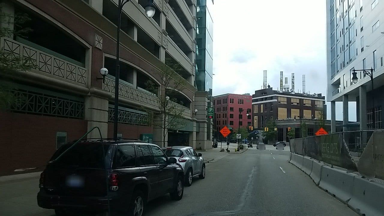 Street view near Barri, Grand Rapids — © jbthemilker (CC BY-SA · Mapillary)