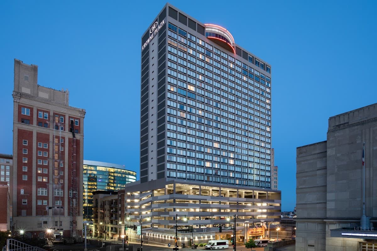 Crowne Plaza Hotel Kansas City Downtown, Hotel in Kansas City