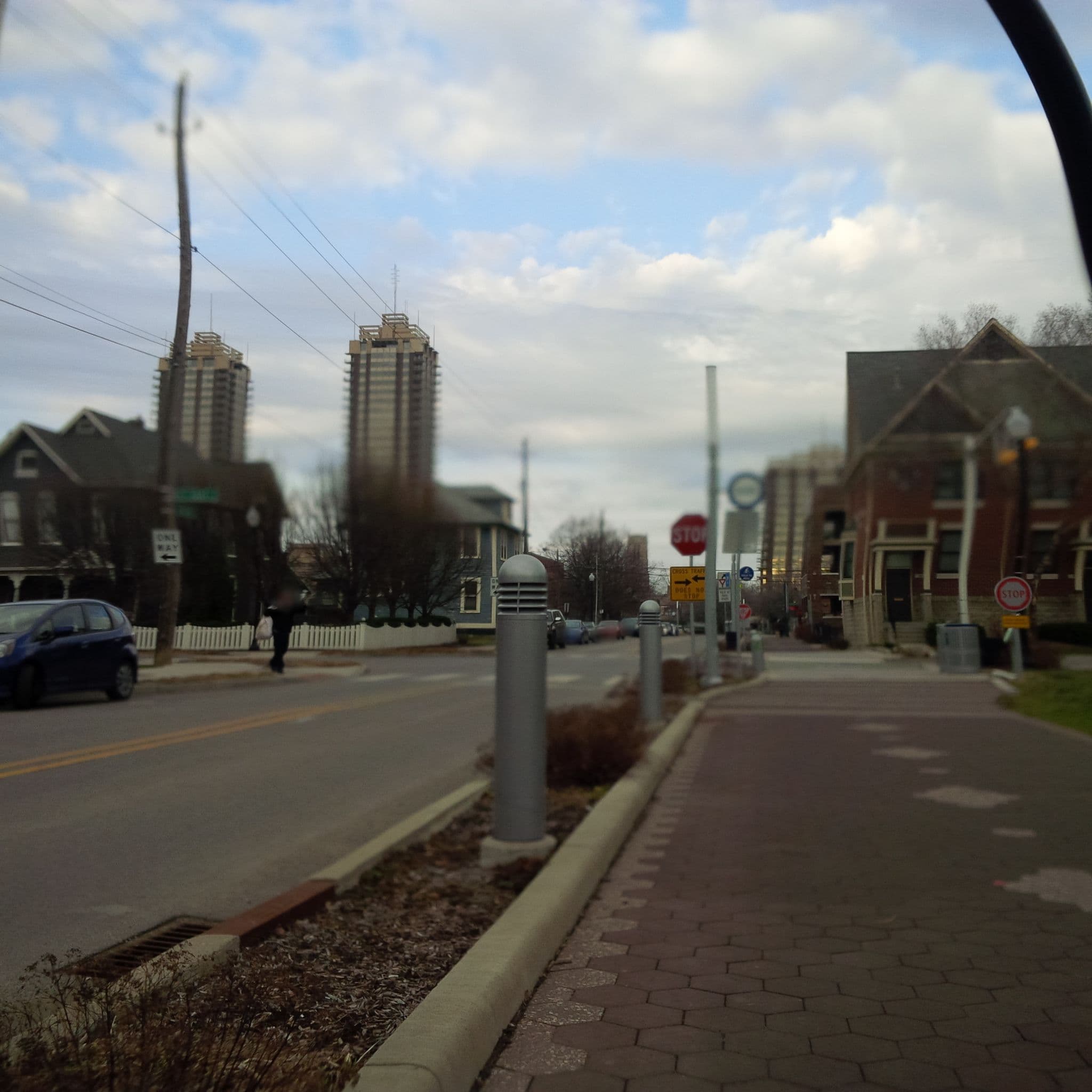 Street view near Nestle Inn, Indianapolis — © svance92 (CC BY-SA · Mapillary)