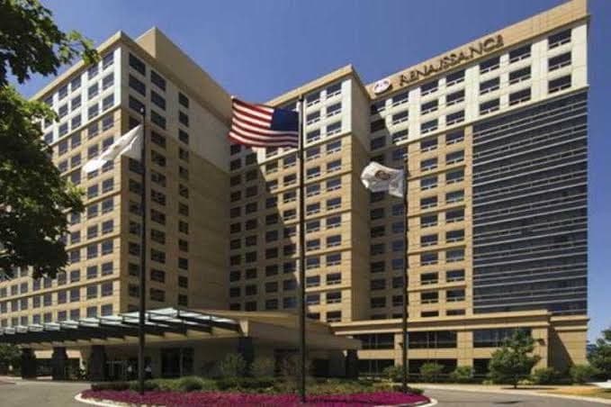 Renaissance Chicago O'Hare Suites, Hotel in Norridge