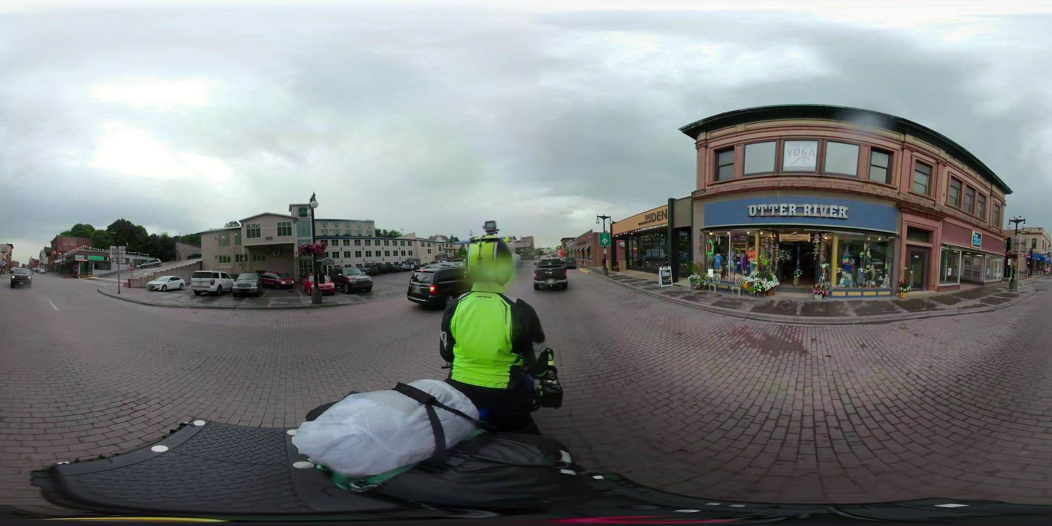 Street view near Quality Inn & Suites, Houghton — © networklanman (CC BY-SA · Mapillary)