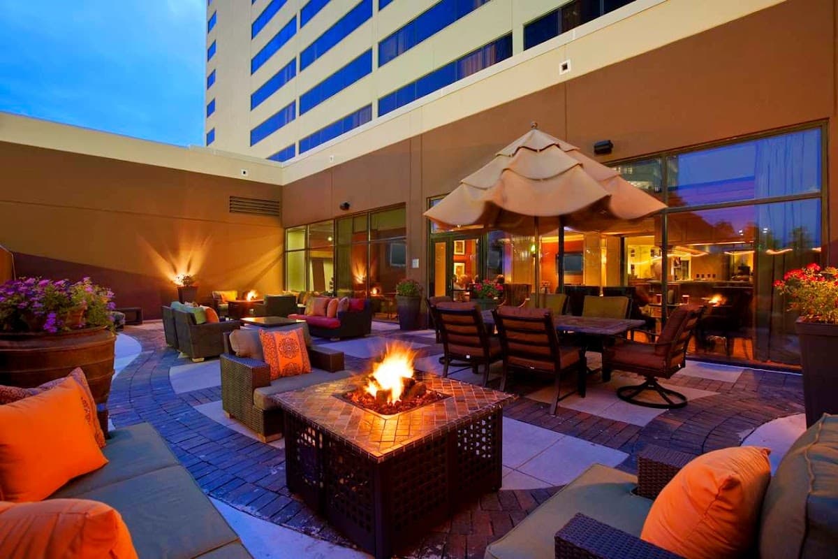 Hilton Chicago/Oak Brook Suites, Hotel in Oakbrook Terrace
