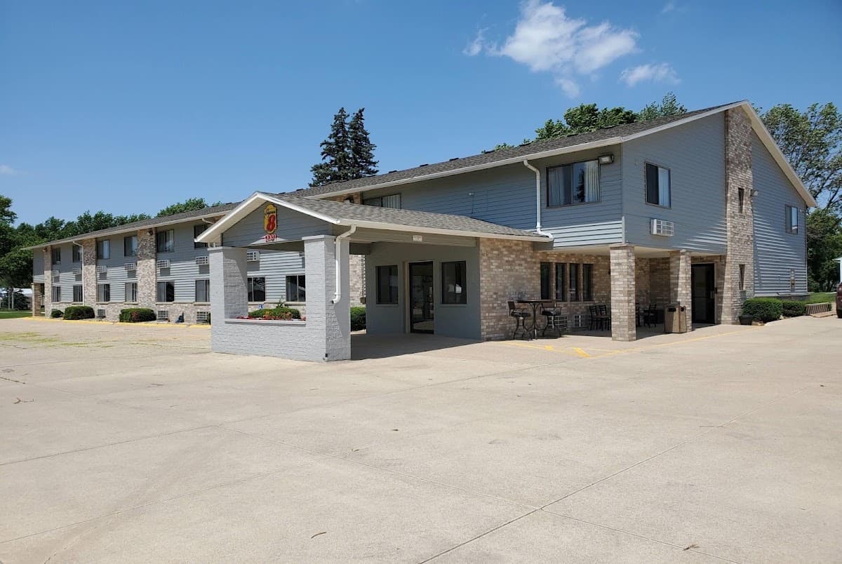 Super 8 by Wyndham Estherville, Motel in Estherville