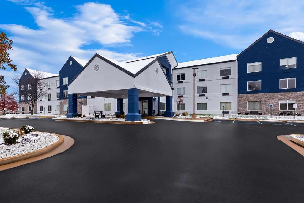 Best Western Plus, Hotel in Sunset Hills