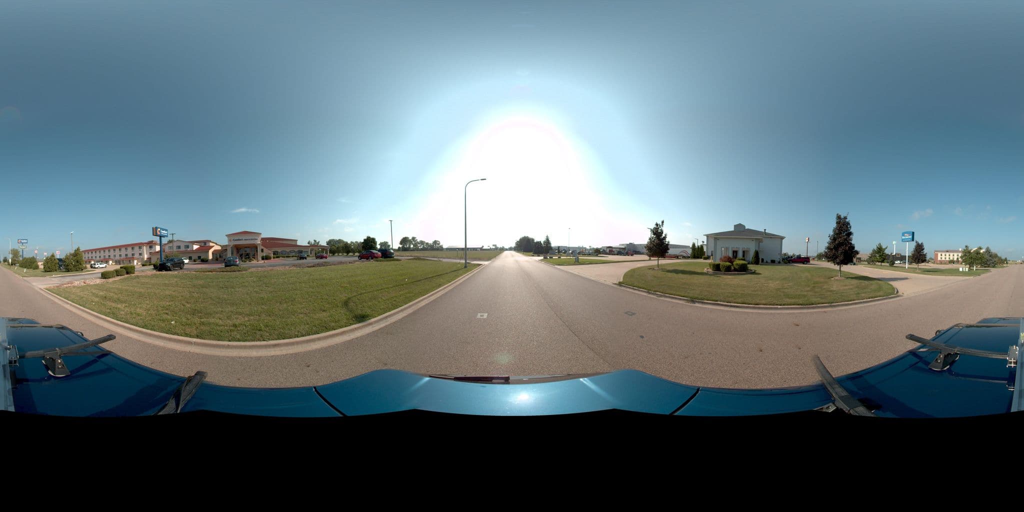 Street view near Baymont, Morton — © rking (CC BY-SA · Mapillary)