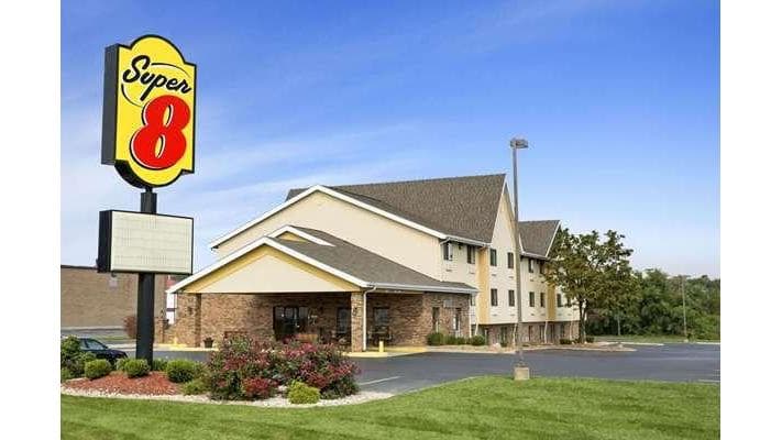 Super 8 by Wyndham Alton, Motel in Upper Alton