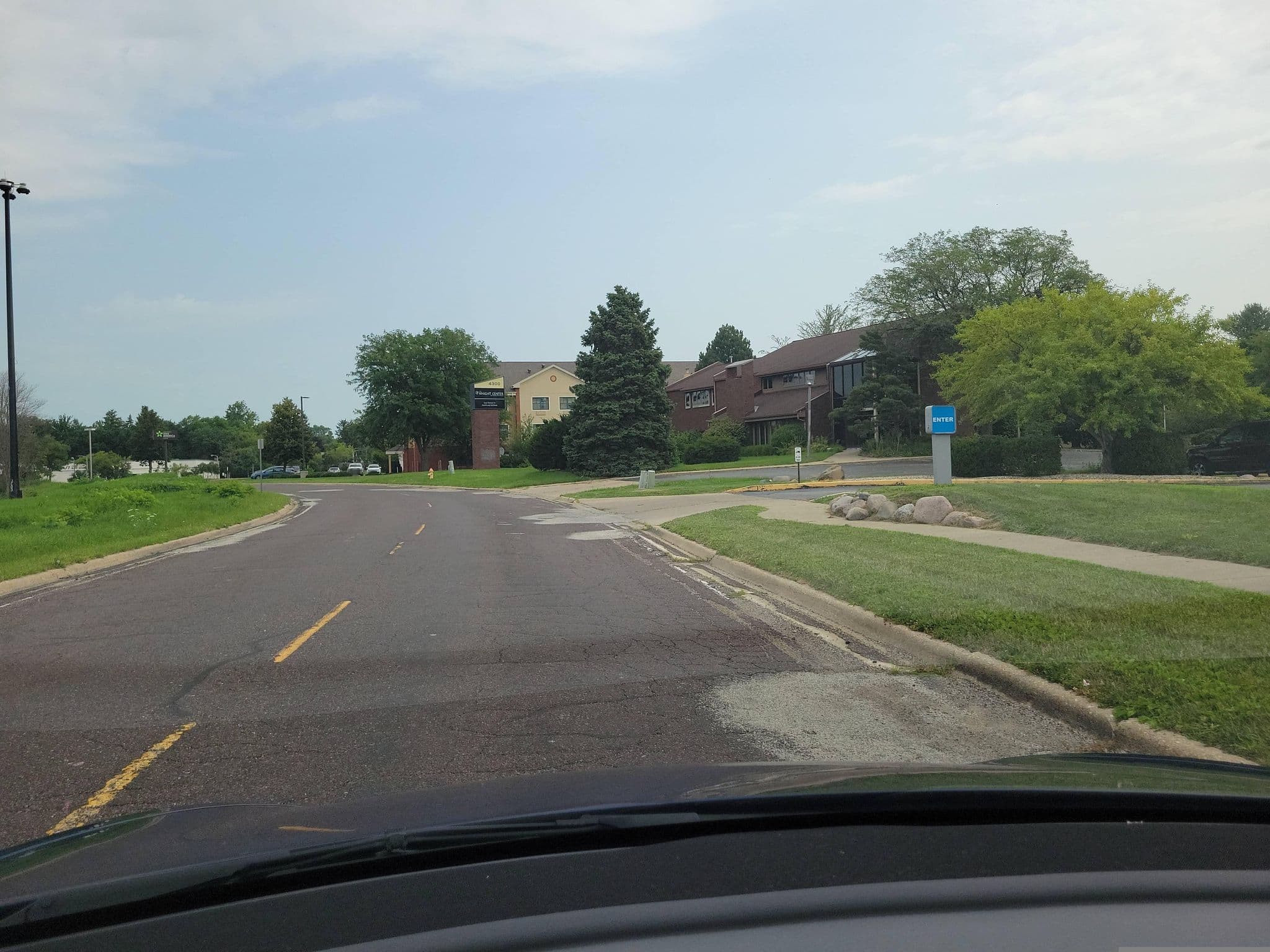 Street view near Sleep Inn & Suites, North Peoria — © Montrose_Lyle (CC BY-SA · Mapillary)