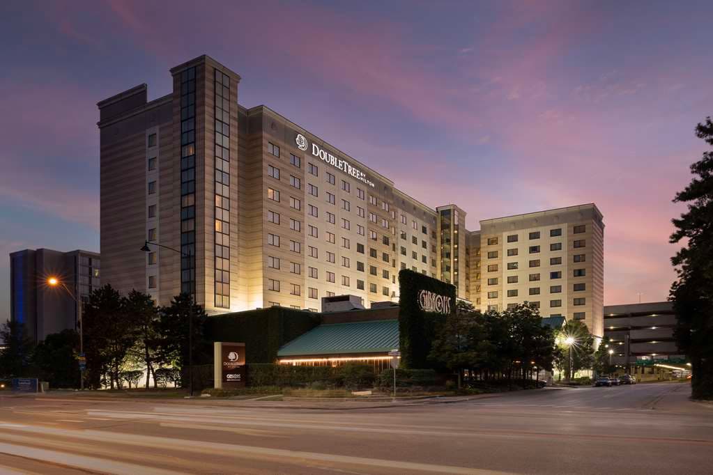 DoubleTree by Hilton Hotel Chicago O'Hare Airport - Rosemont, Hotel in Schiller Park