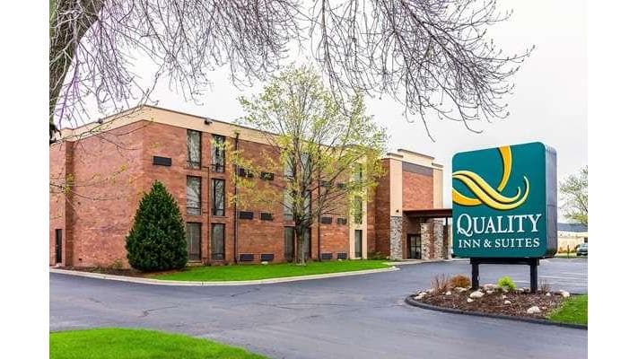 Quality Inn & Suites Arden Hills - Saint Paul North, Hotel in Arden Hills